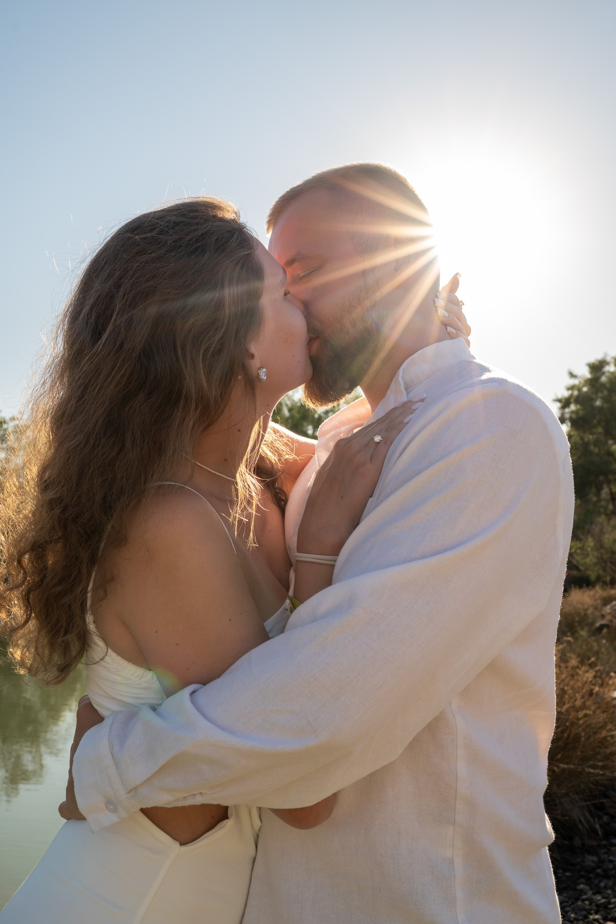 Свадебная фотосессия на диком пляже в Кемере. Photographer in Antalya, Kemer, Turkey