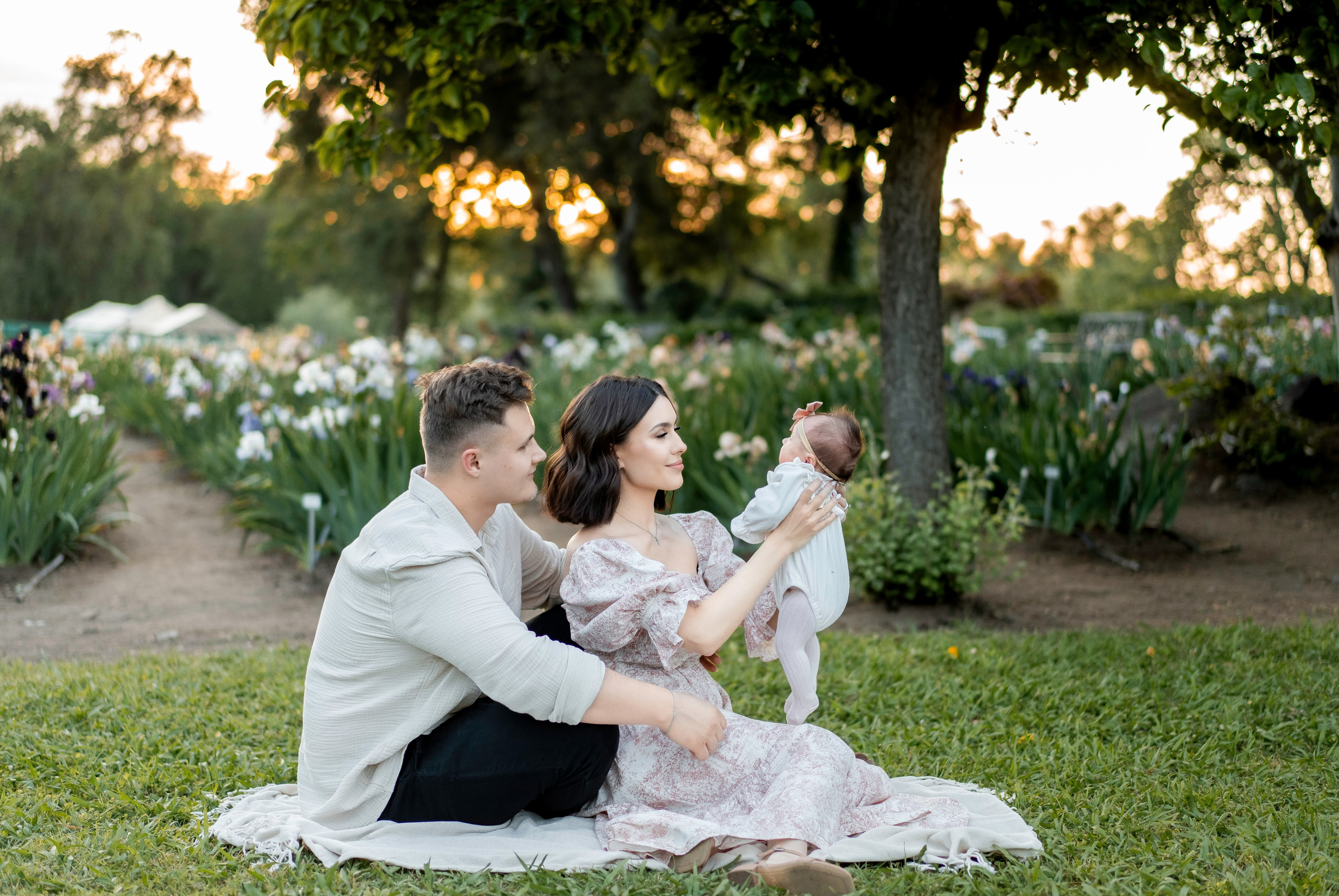Ruslan, Sofiya & Naomi. Family photographer in Sacramento | Sofia Pavenko