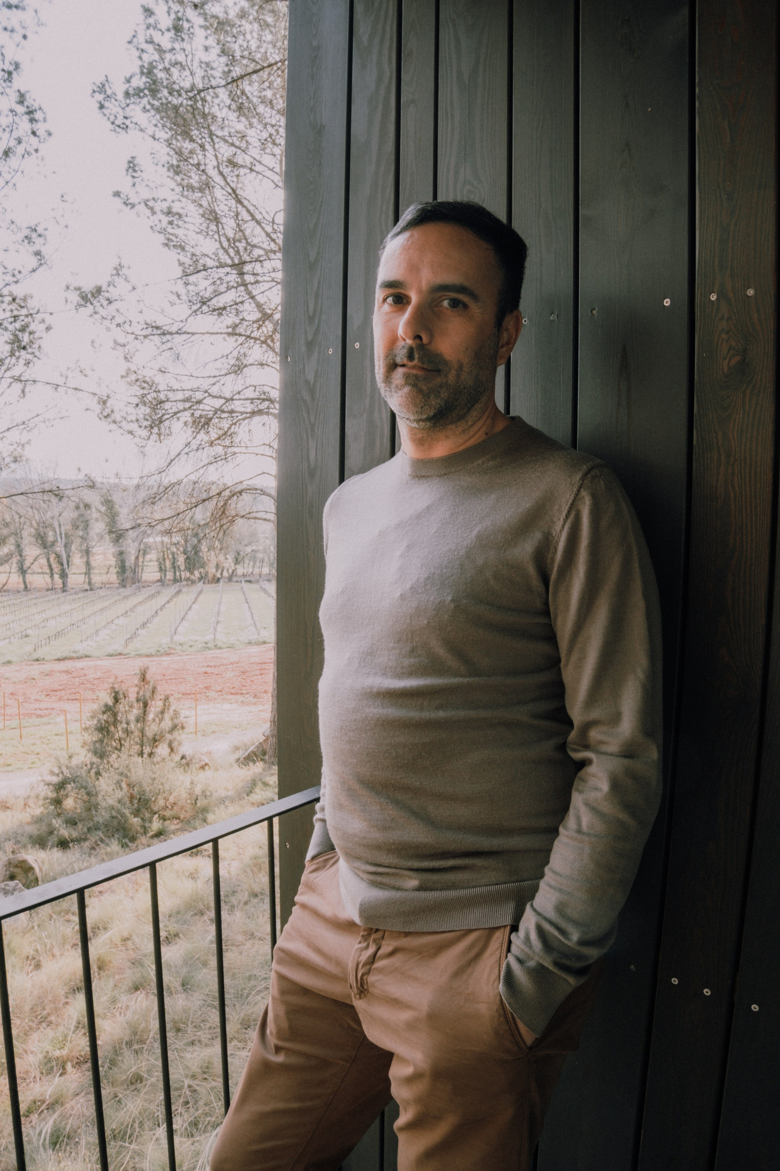 Sesión familiar en el bosque. Fotografía profesional en Calafell - Elena Medvedeva