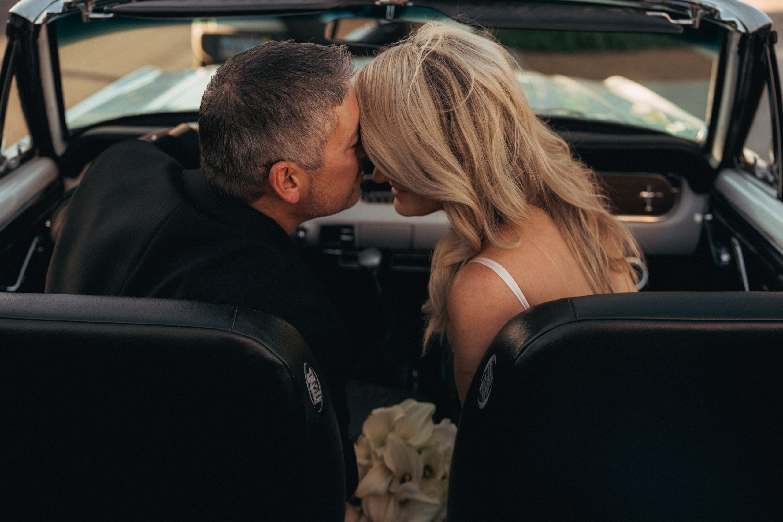 Steve&Dee. Wedding & elopement photographer Viktoriya Kravtsov. Las Vegas