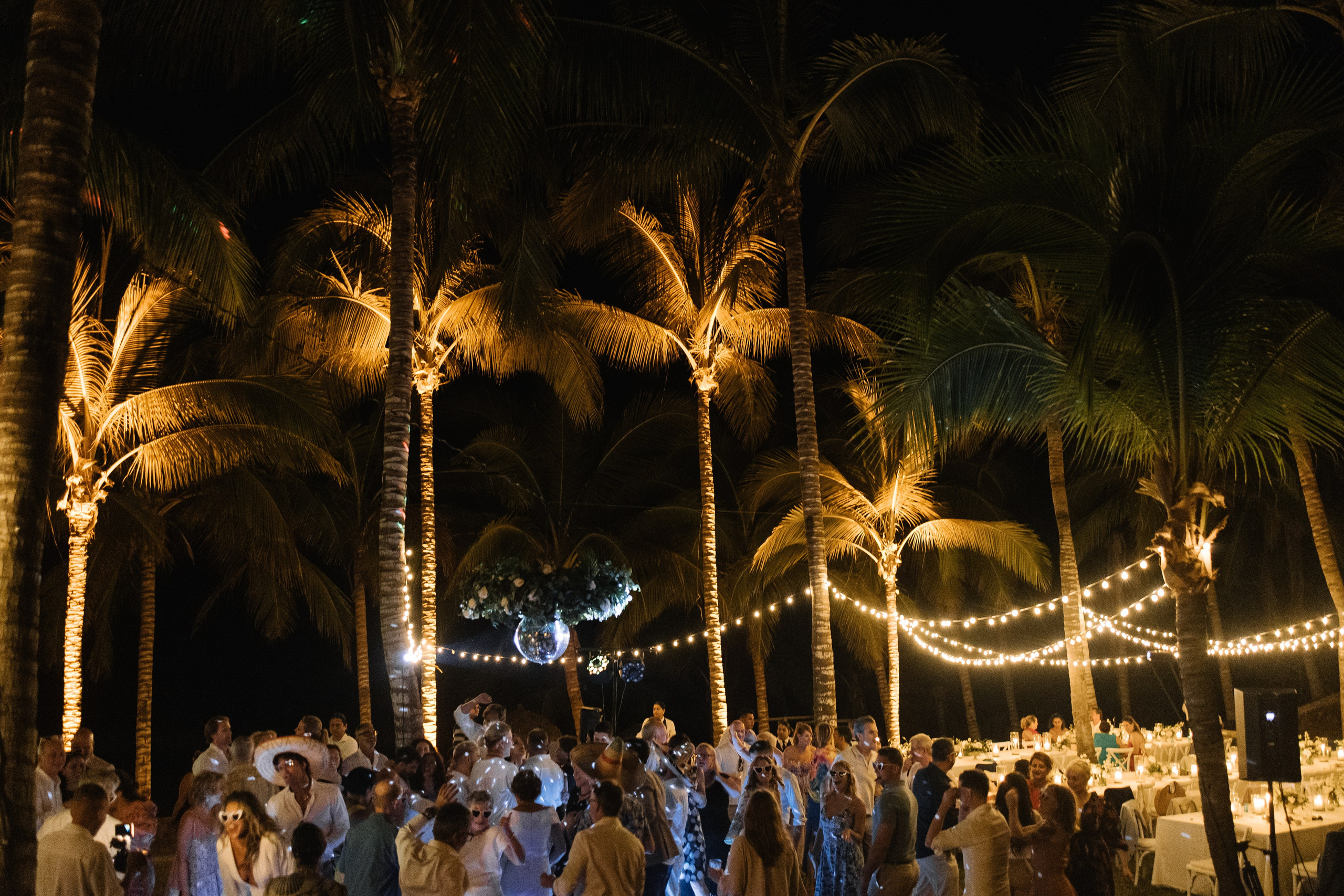 Tietire Estate. Wedding photographer Mexico Sayulita Puerto Vallarta Punta Mita Cabo