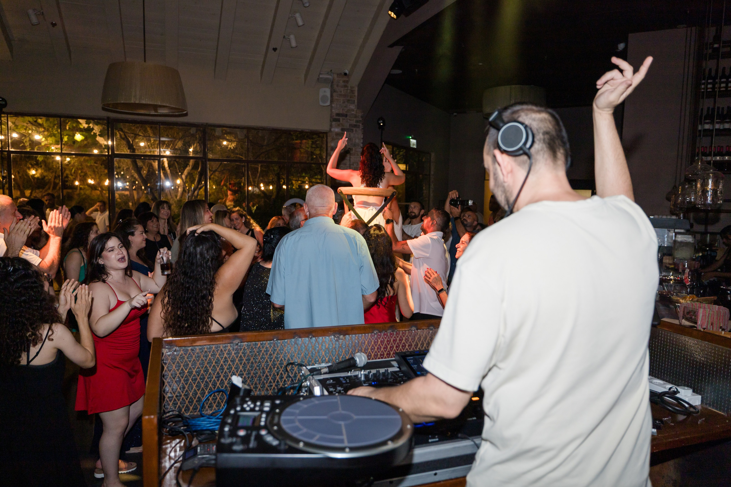 Loya & Alon. AMIR BUCHNIK PHOTOGRAPHER