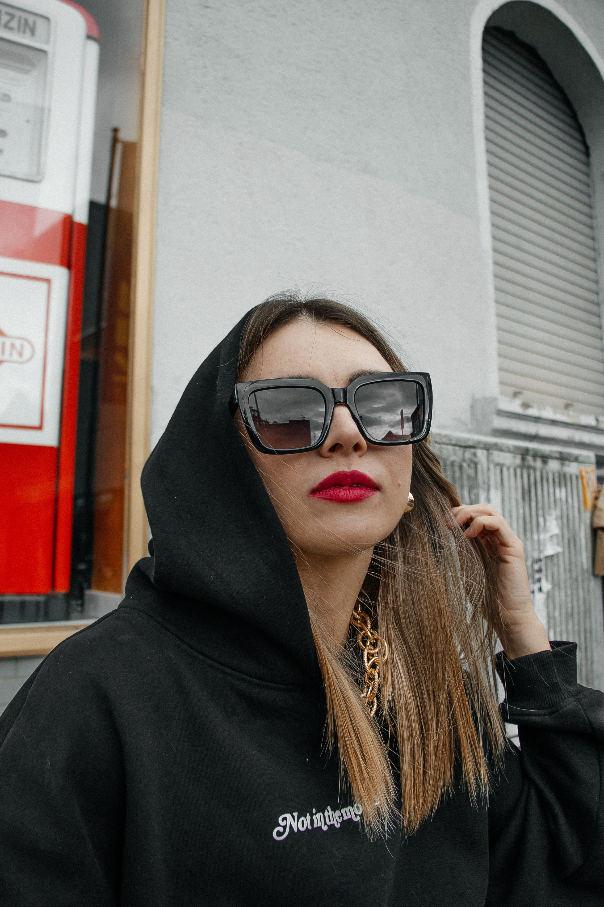 Red girl. PHOTOgrapher Germany MARBURG