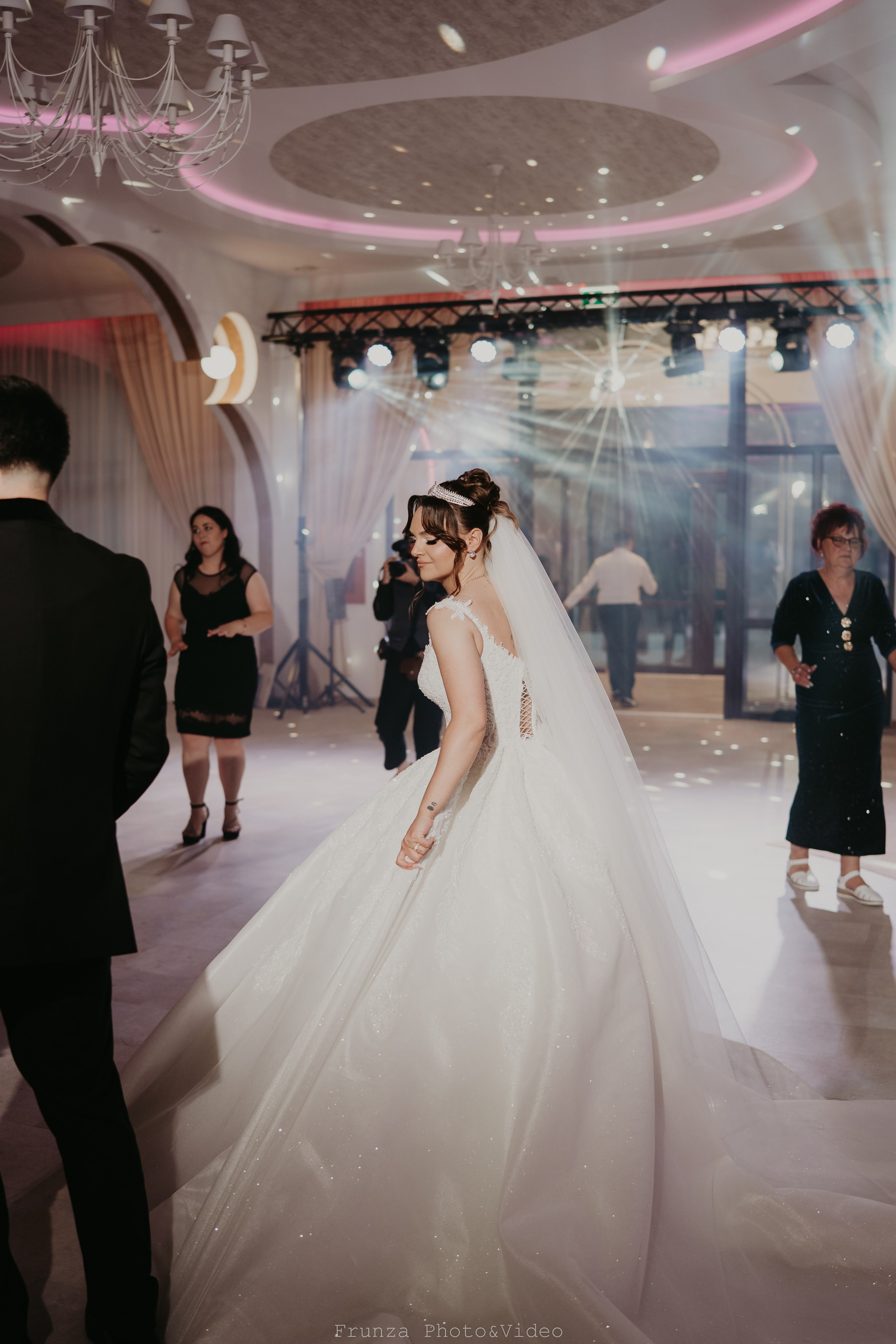 Ionut & Alexandra / Complete Wedding Day. Foto / Video nunta Deva, Hunedoara