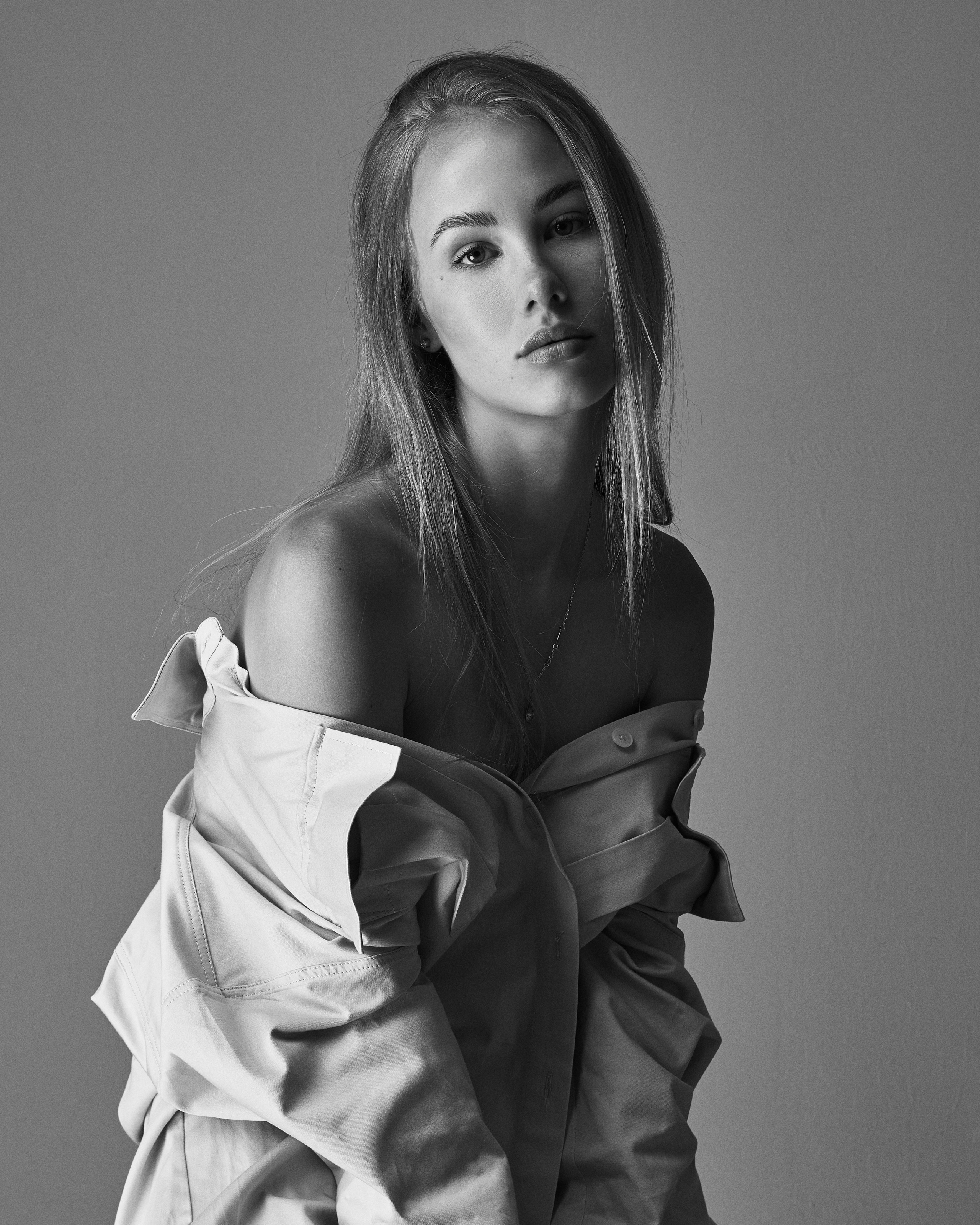 Tanya. Tim Madezky Photographer