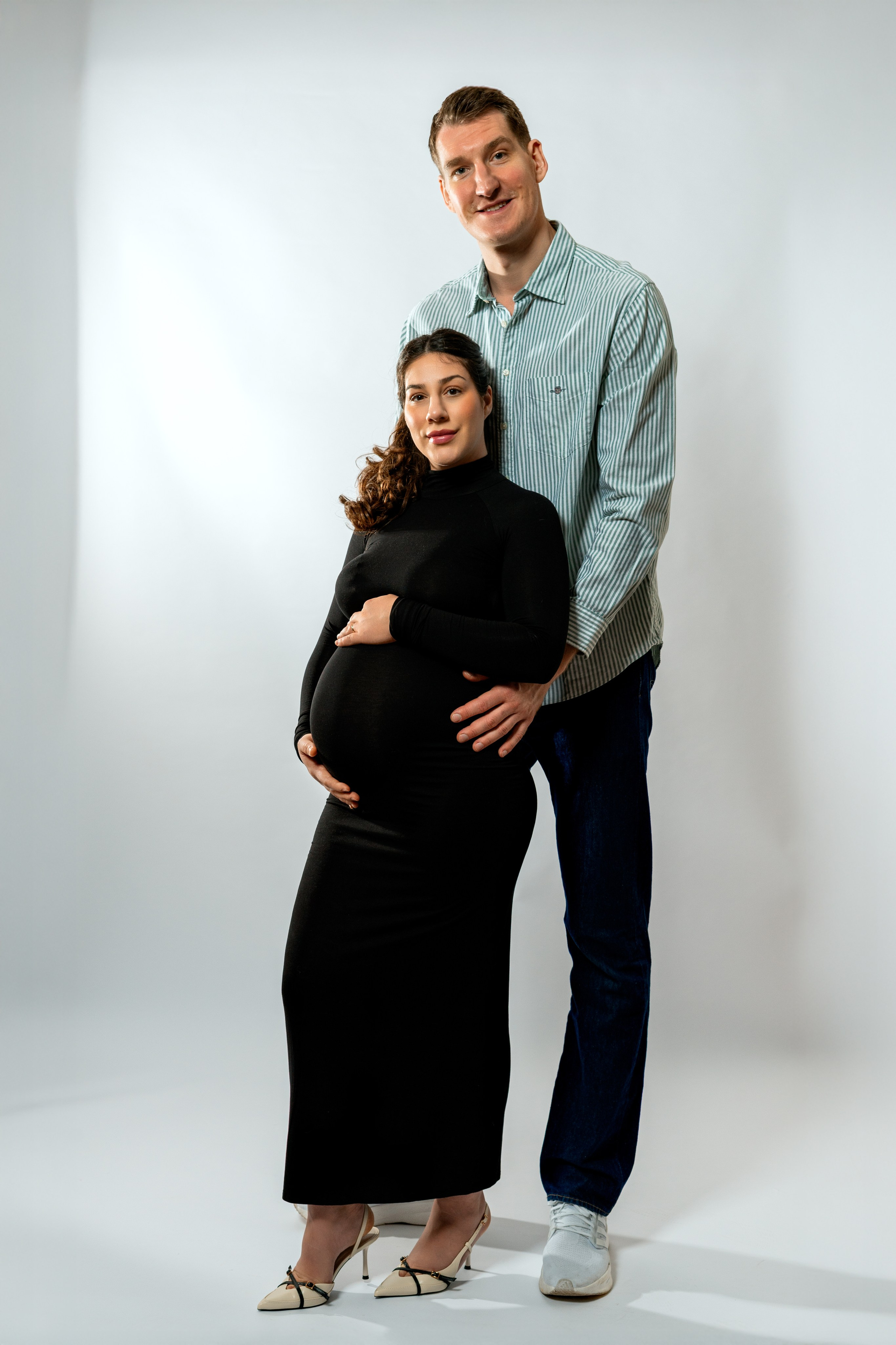 Suzane& Mattias. Petit trésor photos de famille, grossesse et nouveau-né à Roanne