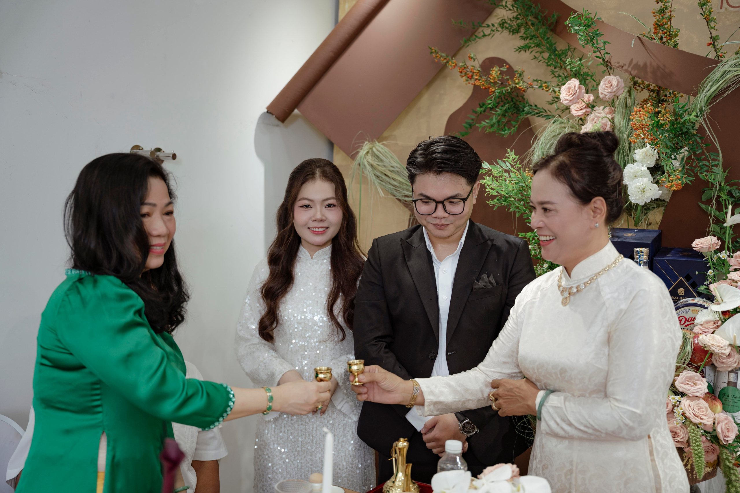 NGHIA & CHAU. WEDDING PHOTOGRAPHER IN VIETNAM