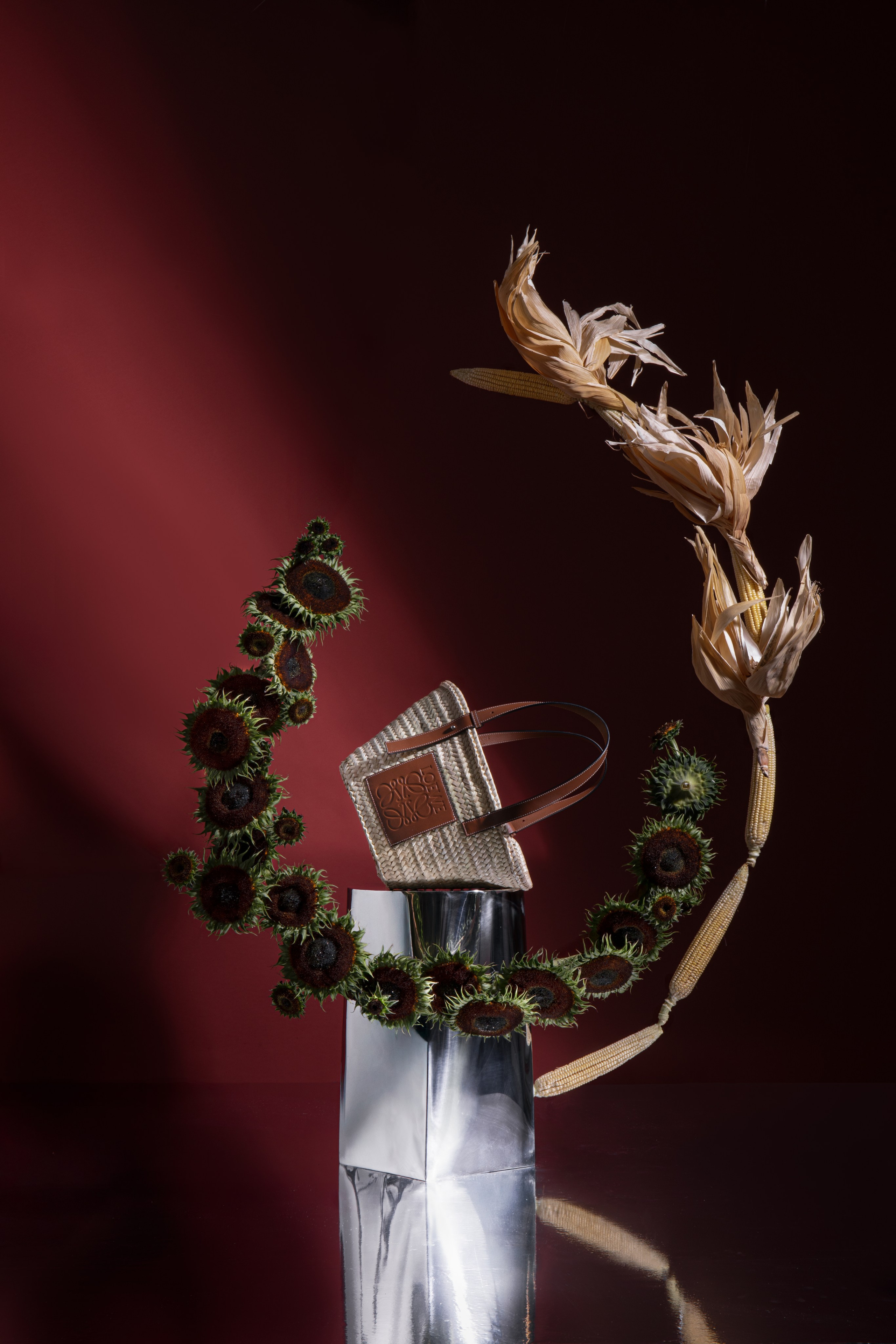 Ejercicio de estilismo parte del Máster 'Vanguardia y Creatividad' de Madrid Flower School.