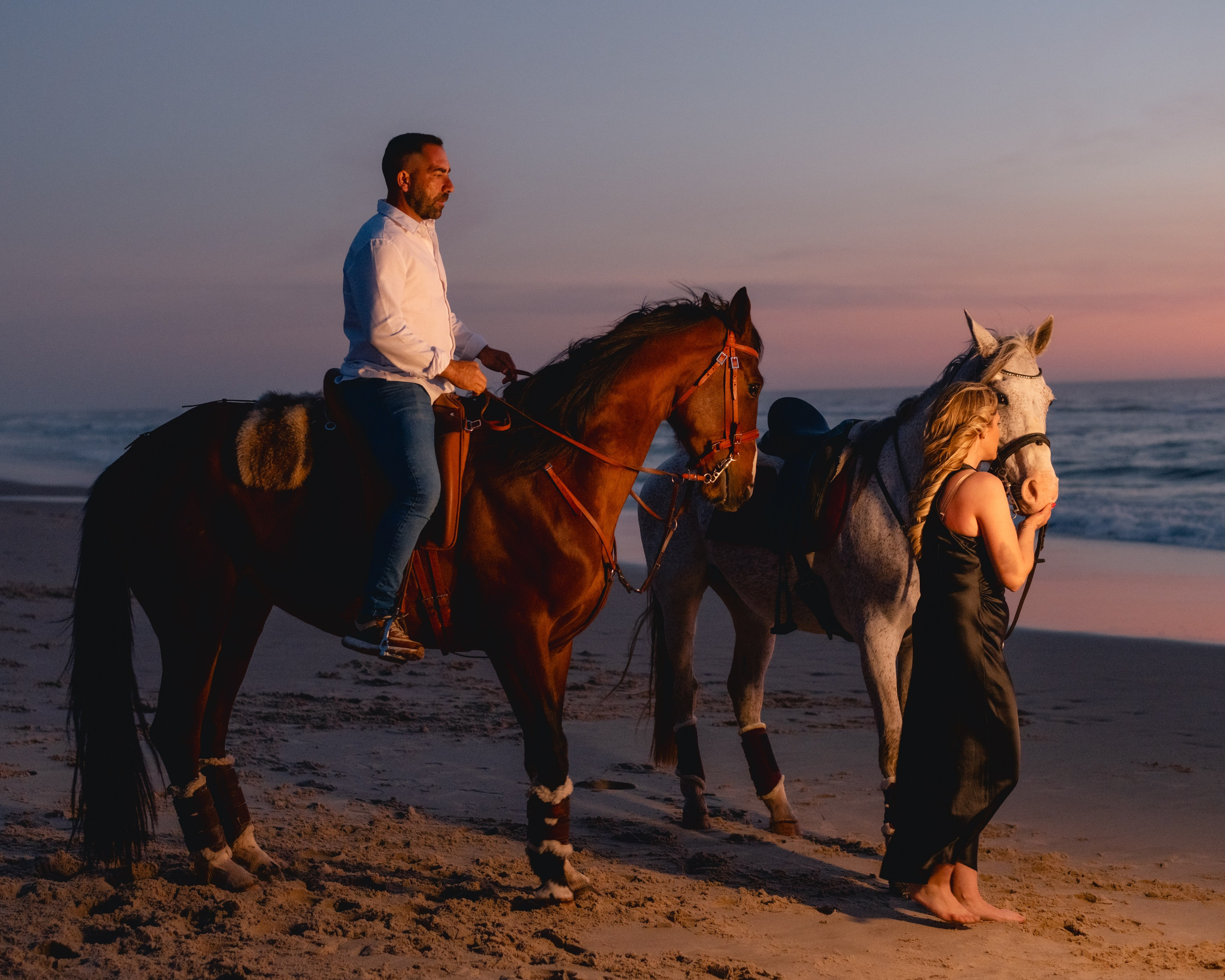 STORIES OF LOVE. Anastasiia Antoniuk portrait, family and couple photographer, Portugal