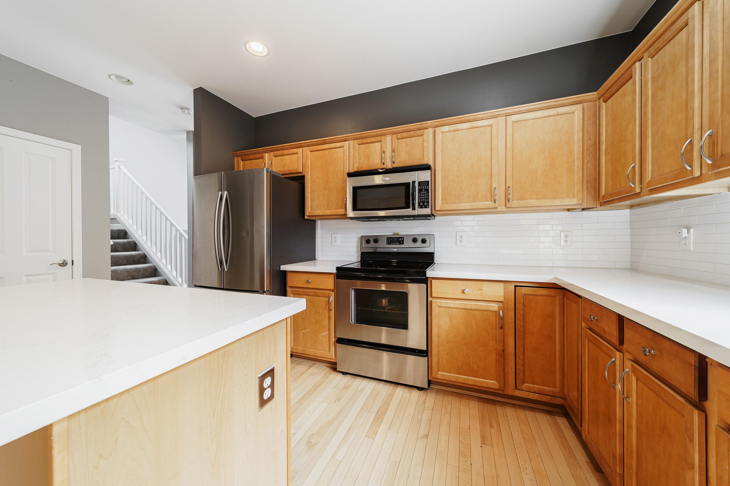 Real Estate photography. Washington state. EVAN ARISTOV WEDDING PHOTOGRAPHY — Seattle Wedding Photographer