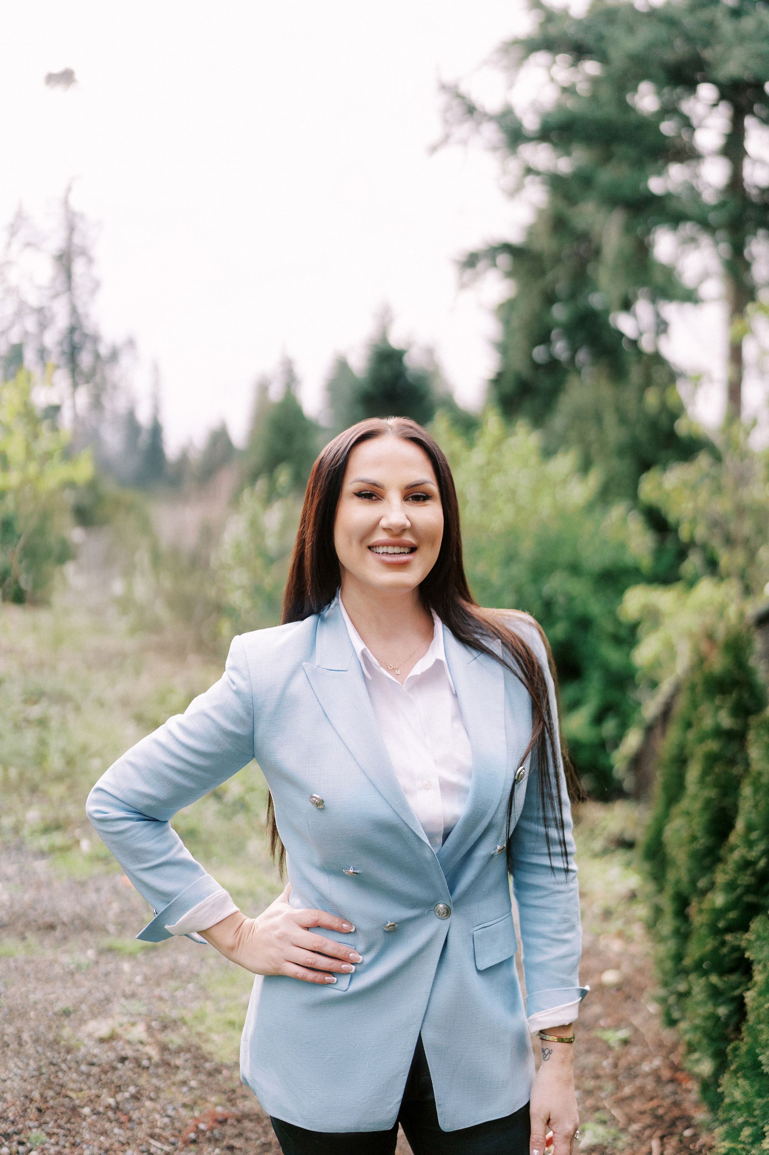 Business portrait. EVAN ARISTOV WEDDING PHOTOGRAPHY — Seattle Wedding Photographer