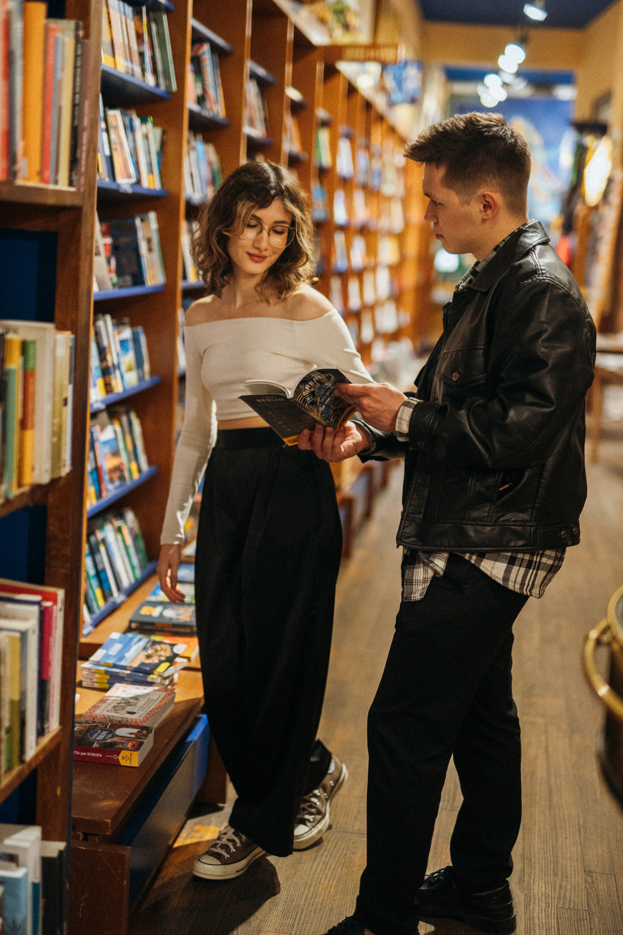 Fotógrafo de parejas en Madrid. Sesión de love story profesional. Sesión de retrato profesional. Fotógrafo en Madrid, España. Alyona Belyaninova