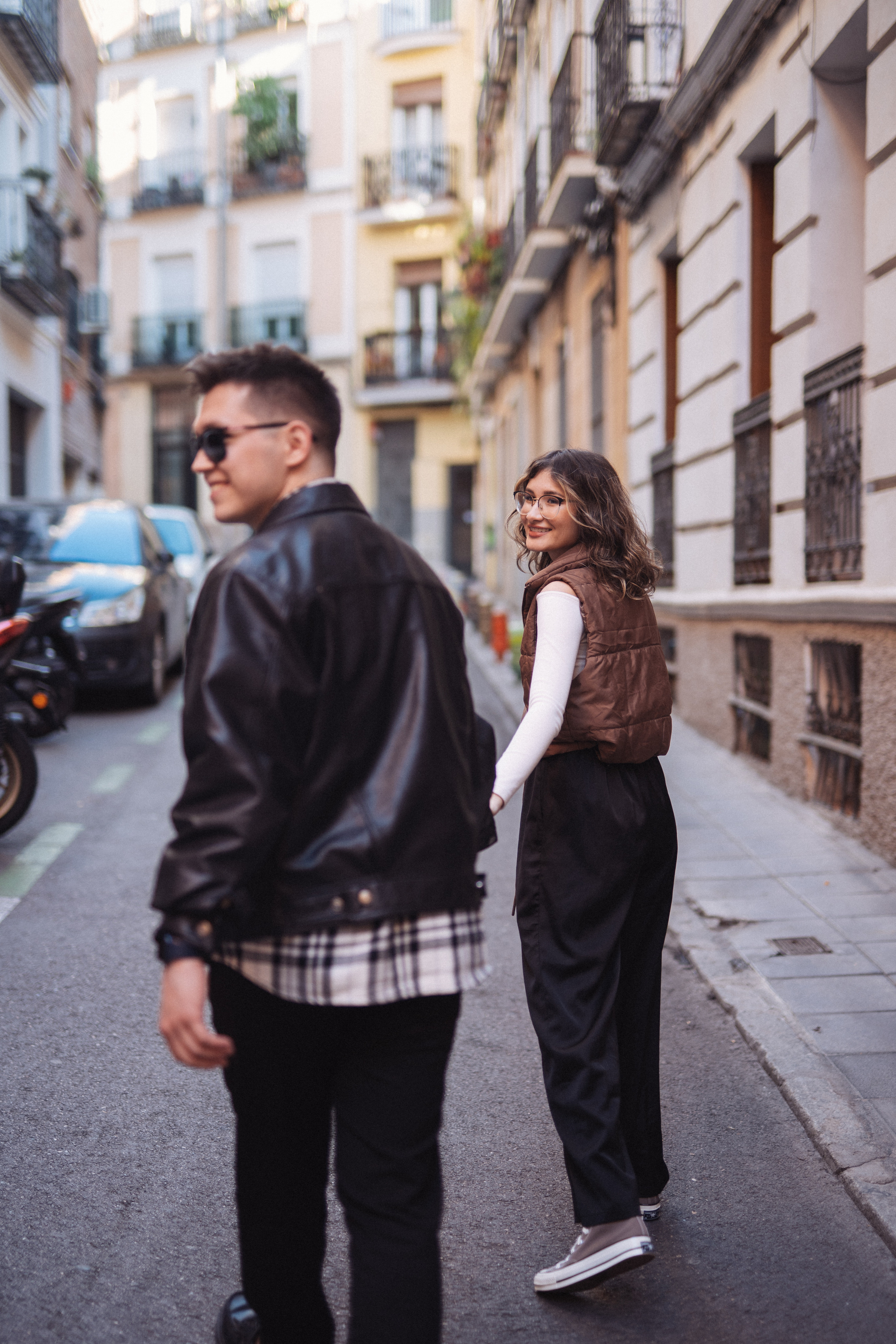 Fotógrafo de parejas en Madrid. Sesión de love story profesional. Sesión de retrato profesional. Fotógrafo en Madrid, España. Alyona Belyaninova
