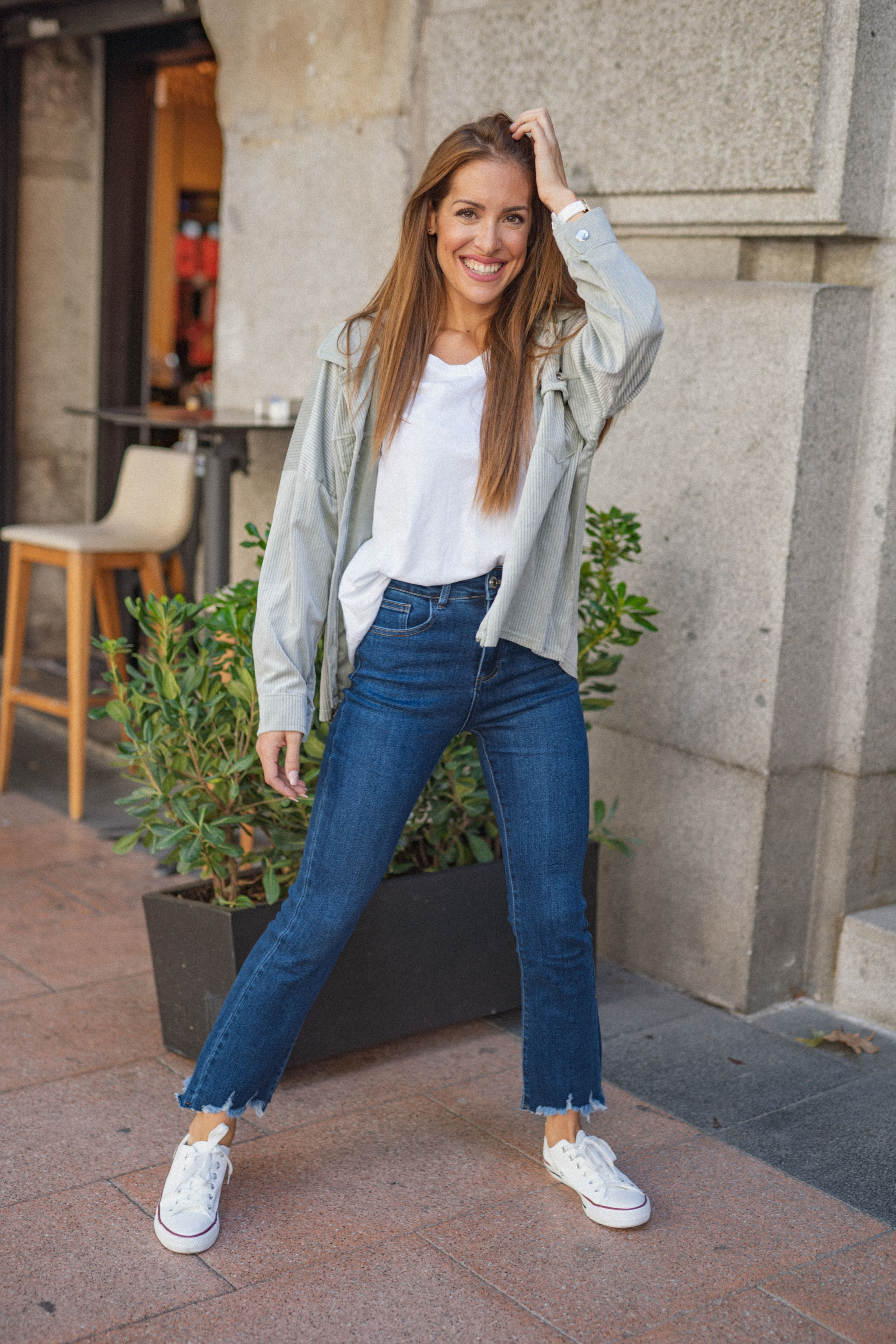Fotografía de lookbook para marcas de ropa en Madrid – Estilo, creatividad y calidad. Fotógrafo en Madrid, España. Alyona Belyaninova