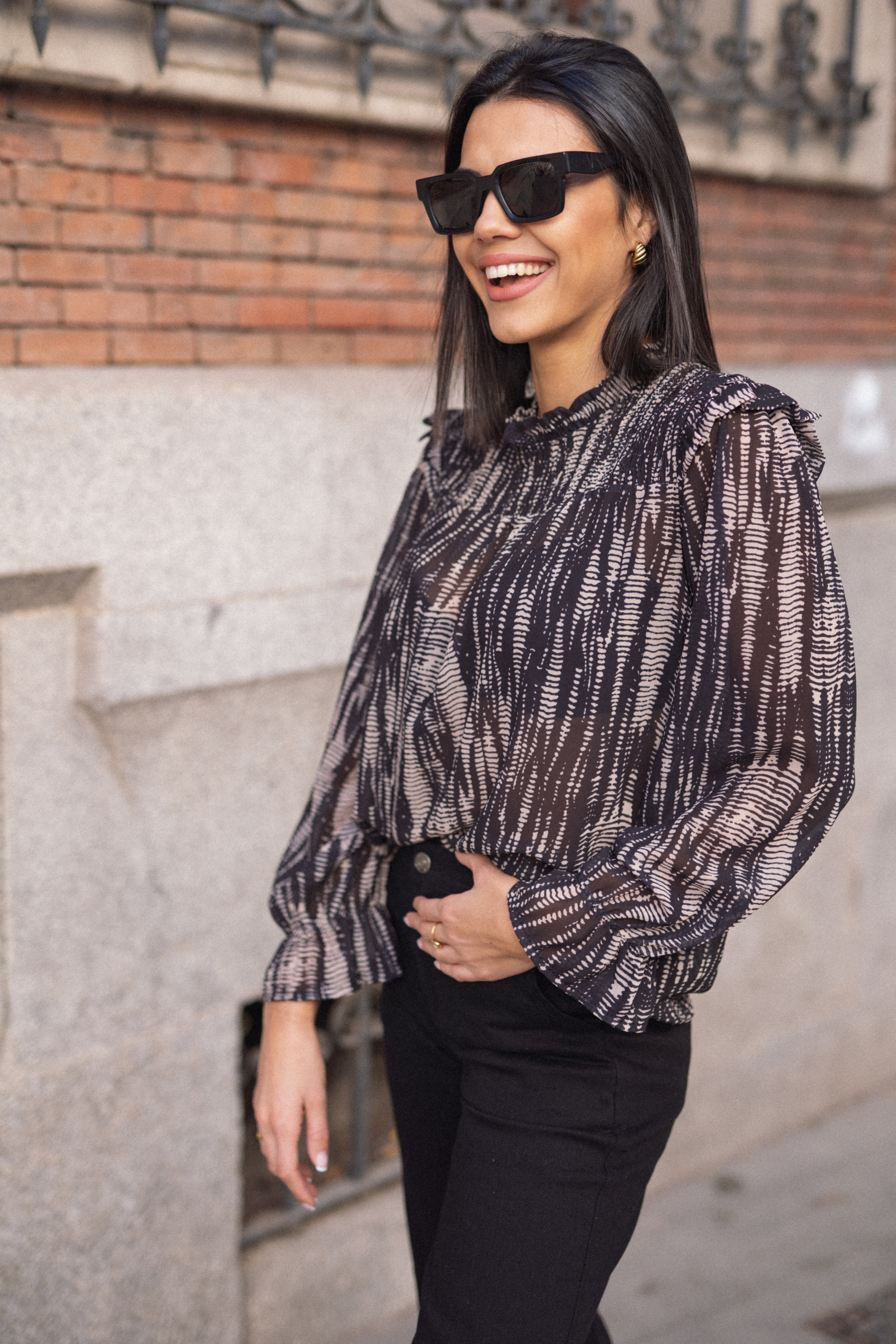 Fotografía de lookbook para marcas de ropa en Madrid – Estilo, creatividad y calidad. Fotógrafo en Madrid, España. Alyona Belyaninova