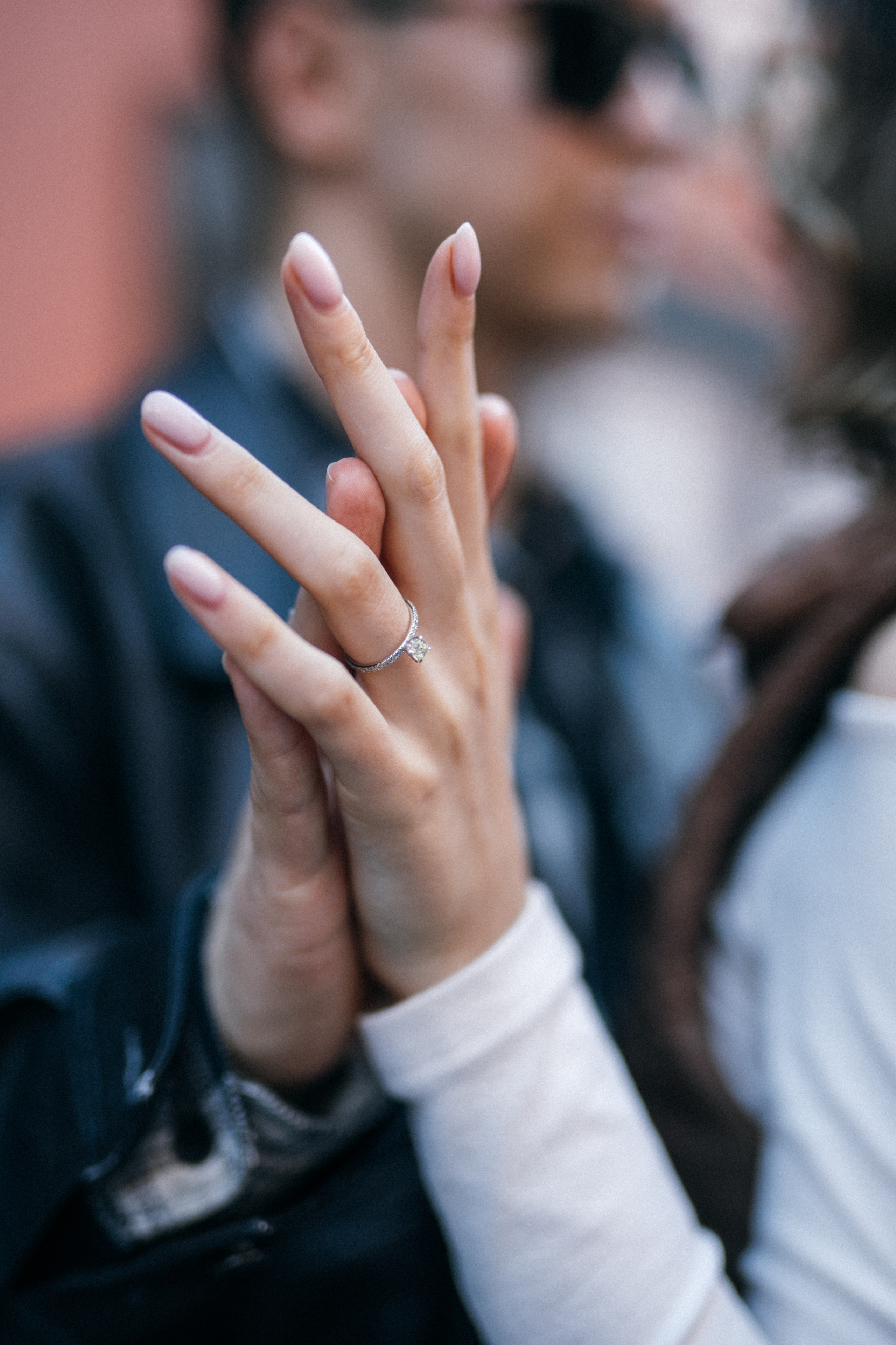 Fotógrafo de parejas en Madrid. Sesión de love story profesional. Sesión de retrato profesional. Fotógrafo en Madrid, España. Alyona Belyaninova