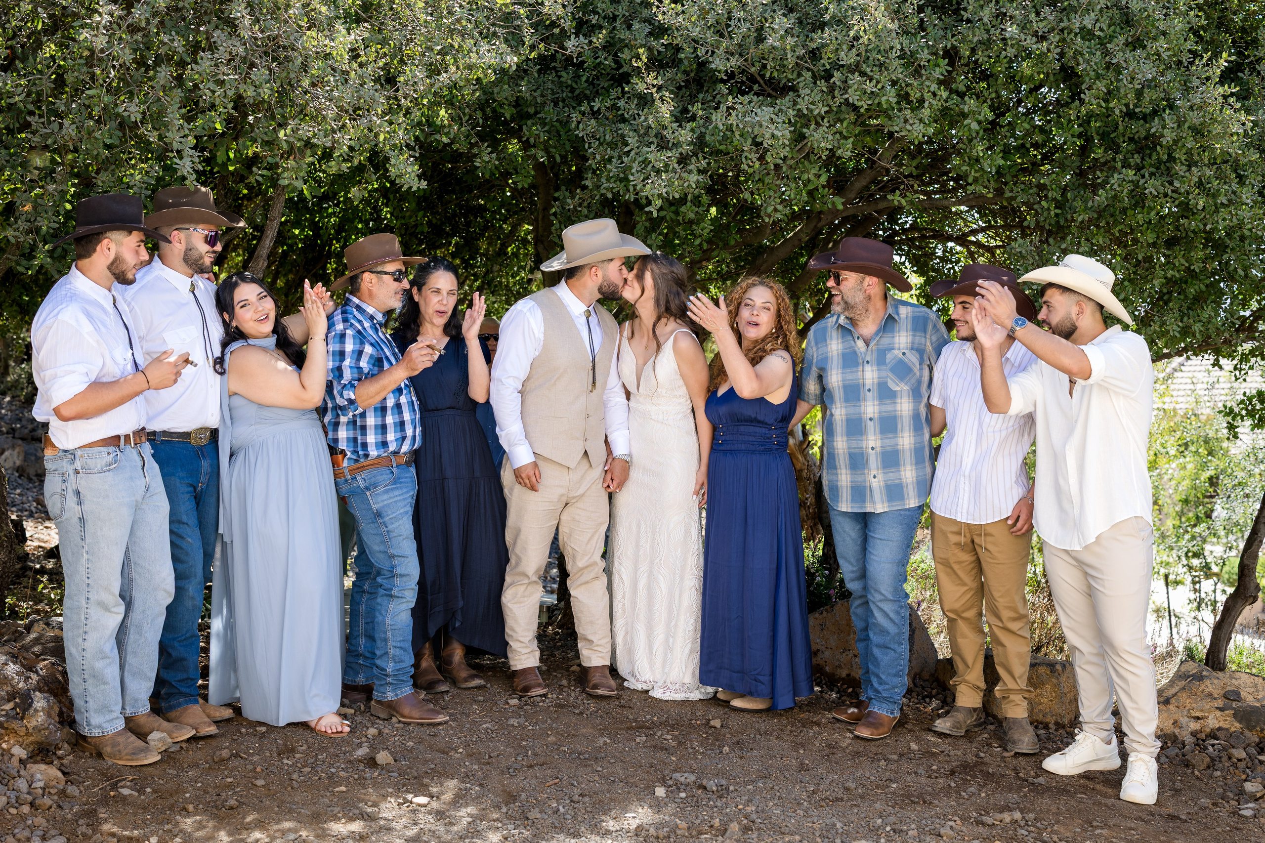 Eden & Raz. AMIR BUCHNIK PHOTOGRAPHER