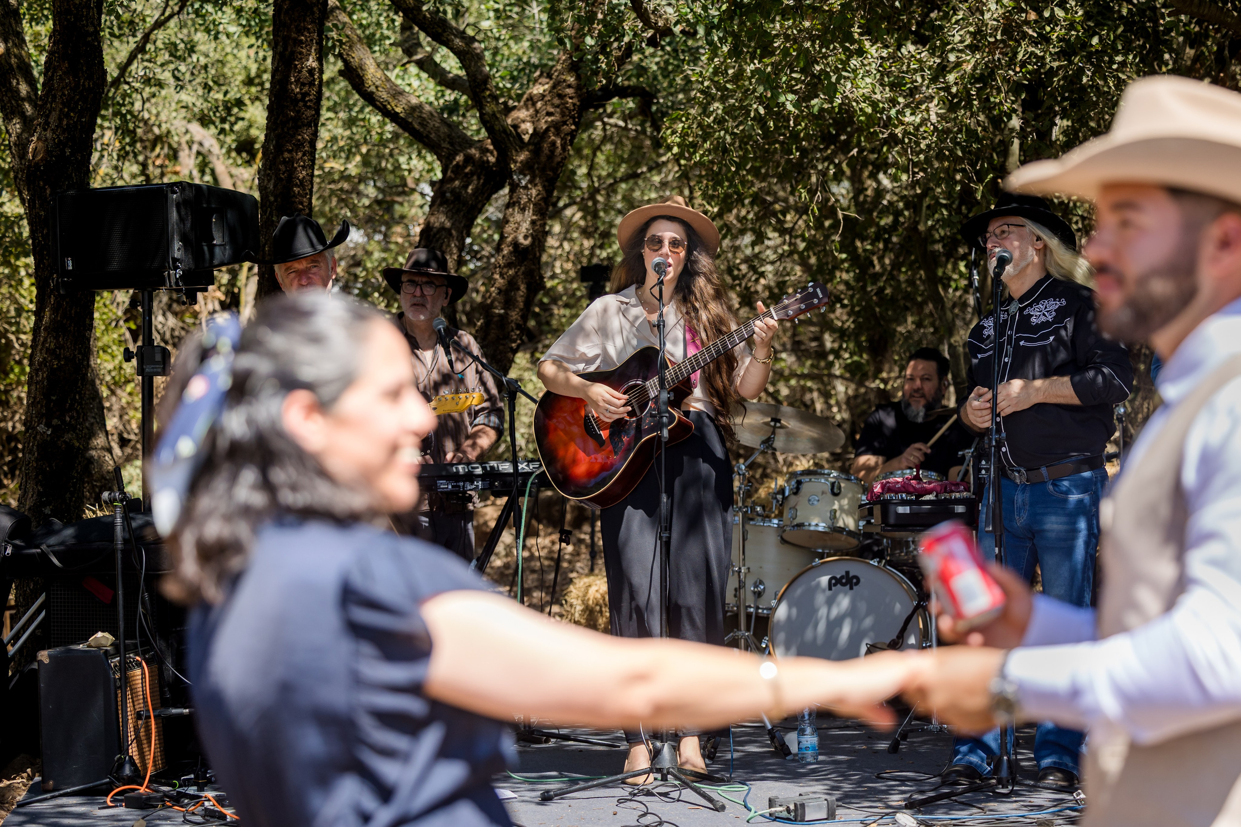 Eden & Raz. AMIR BUCHNIK PHOTOGRAPHER