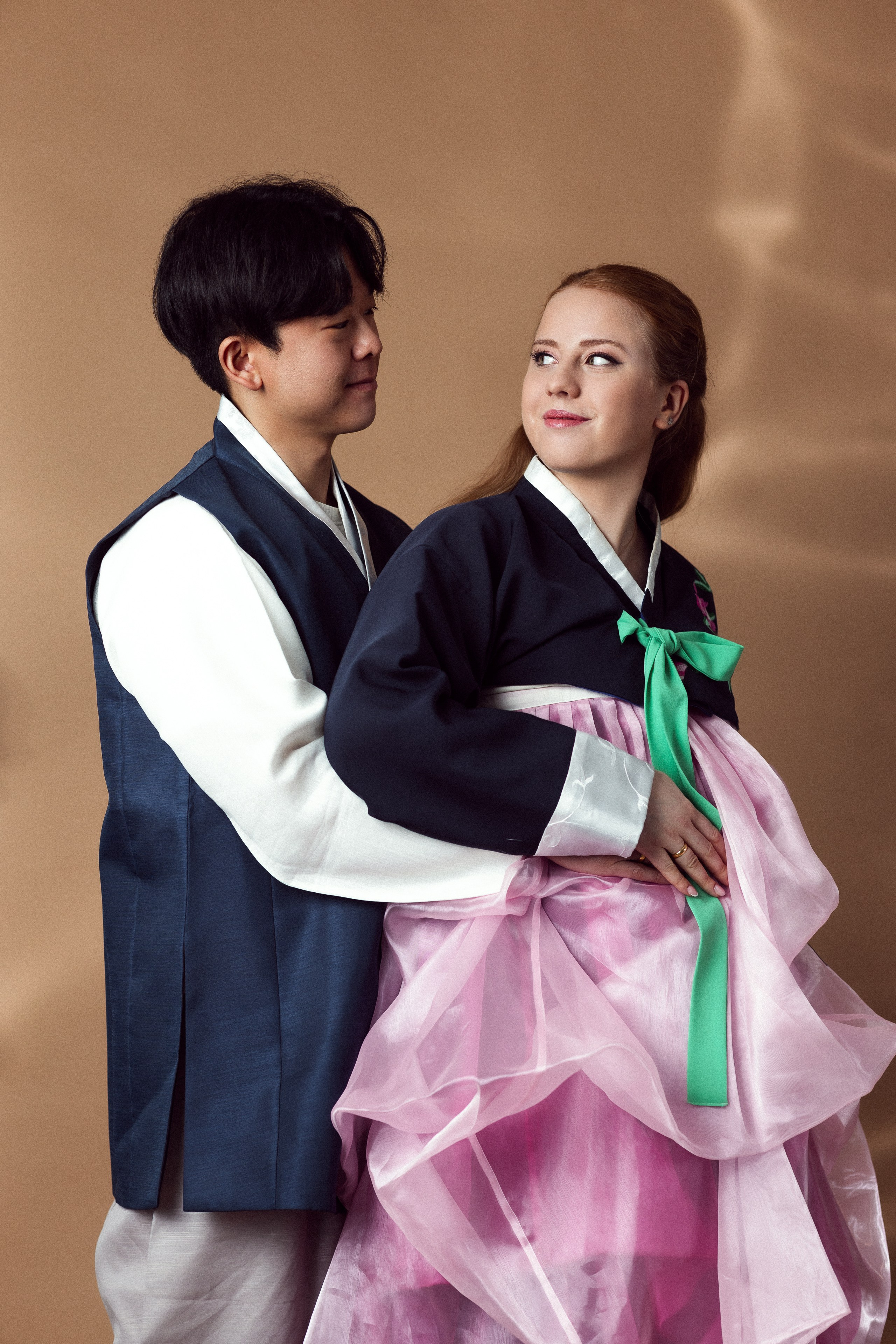 Karina & Hyunjin 20.04.2024. Portree- ja perefotograaf Anton Hansen Tallinnas, Eestis