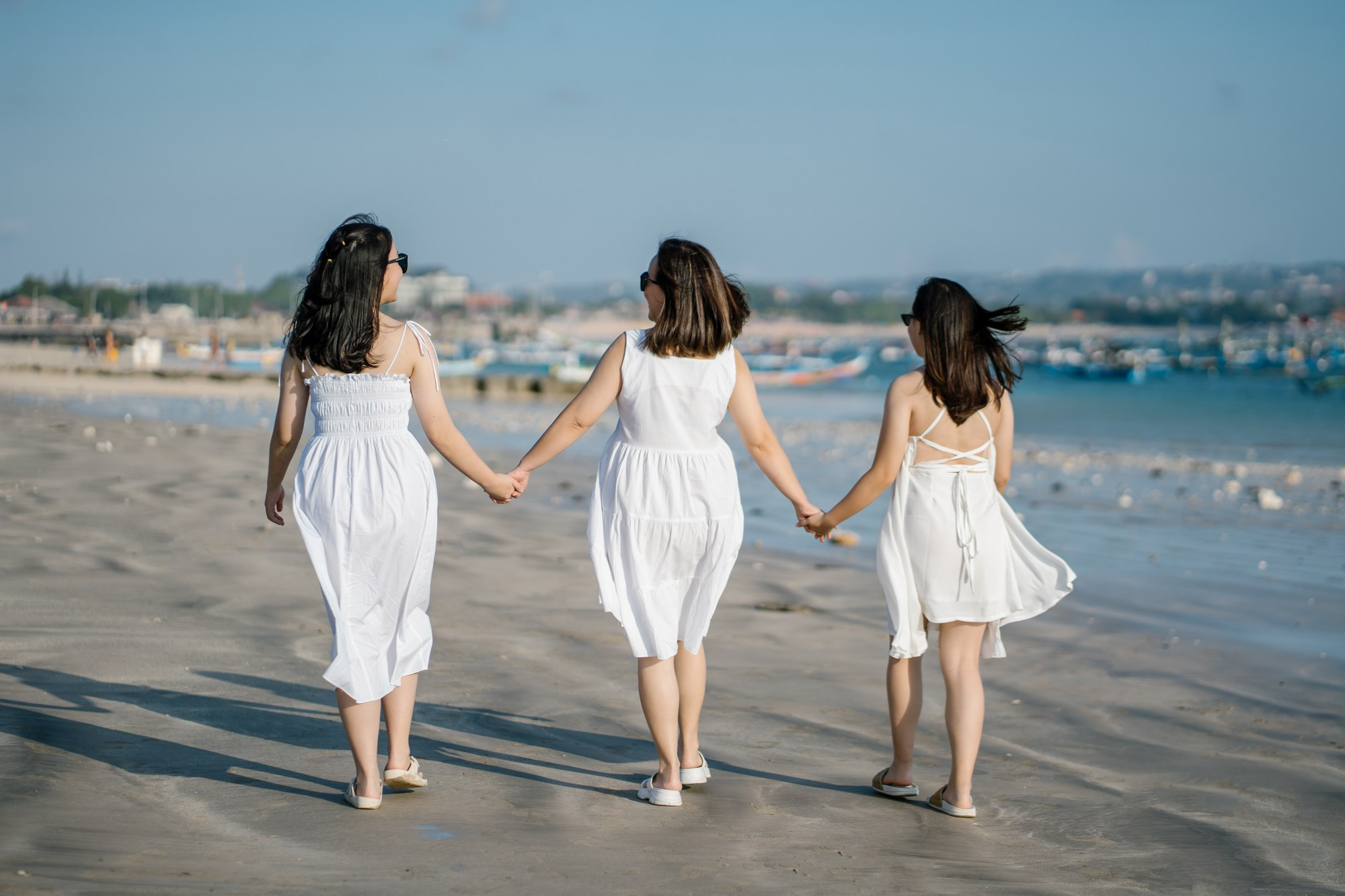 Family Holiday Photoshoot. Female Photographer in Bali