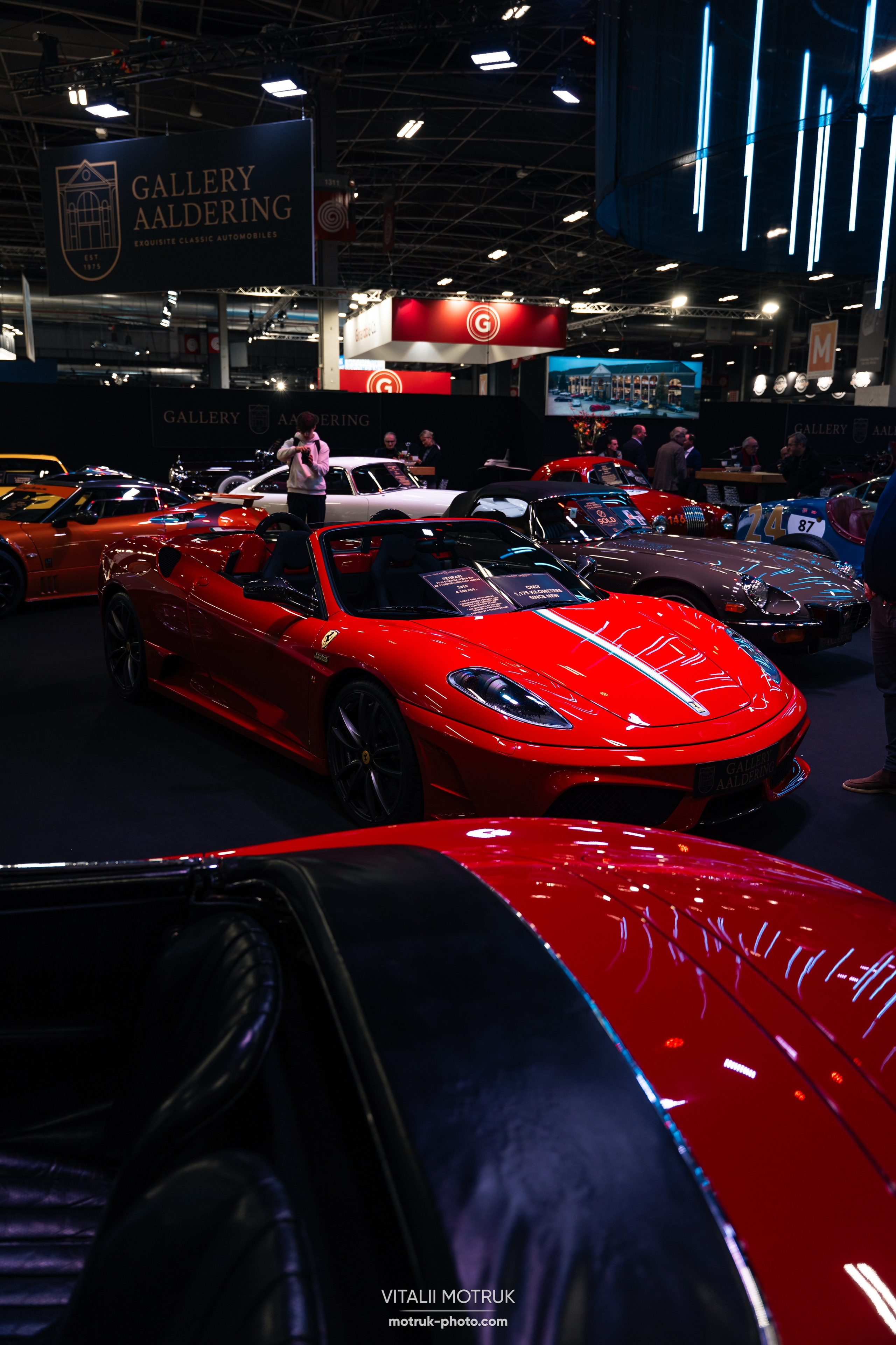 Retromobile 2025. Photographer in Paris — Vitalii Motruk