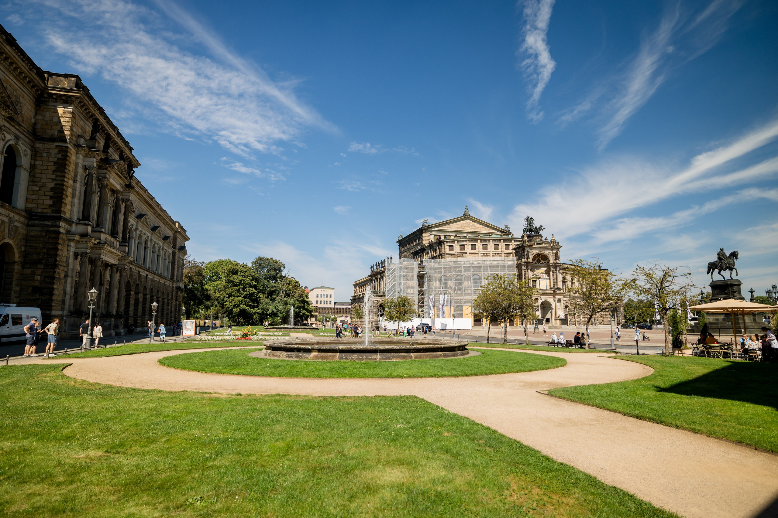 Johanneshof, Prague. AMIR BUCHNIK PHOTOGRAPHER