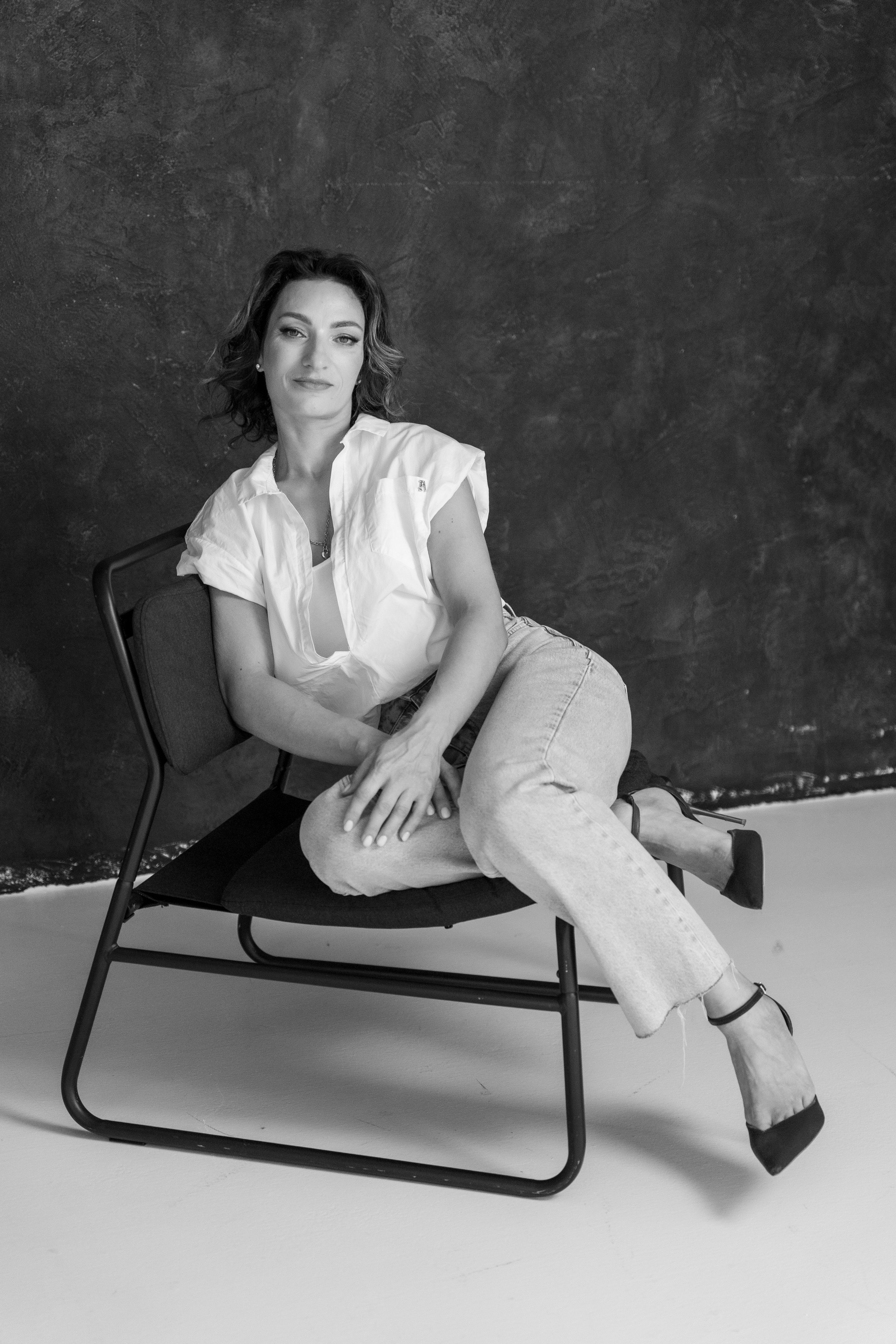 Eglė. Sapnų studija. Asmeninė fotosesija. Aliaksandra Norvilas fotografas Vilnius