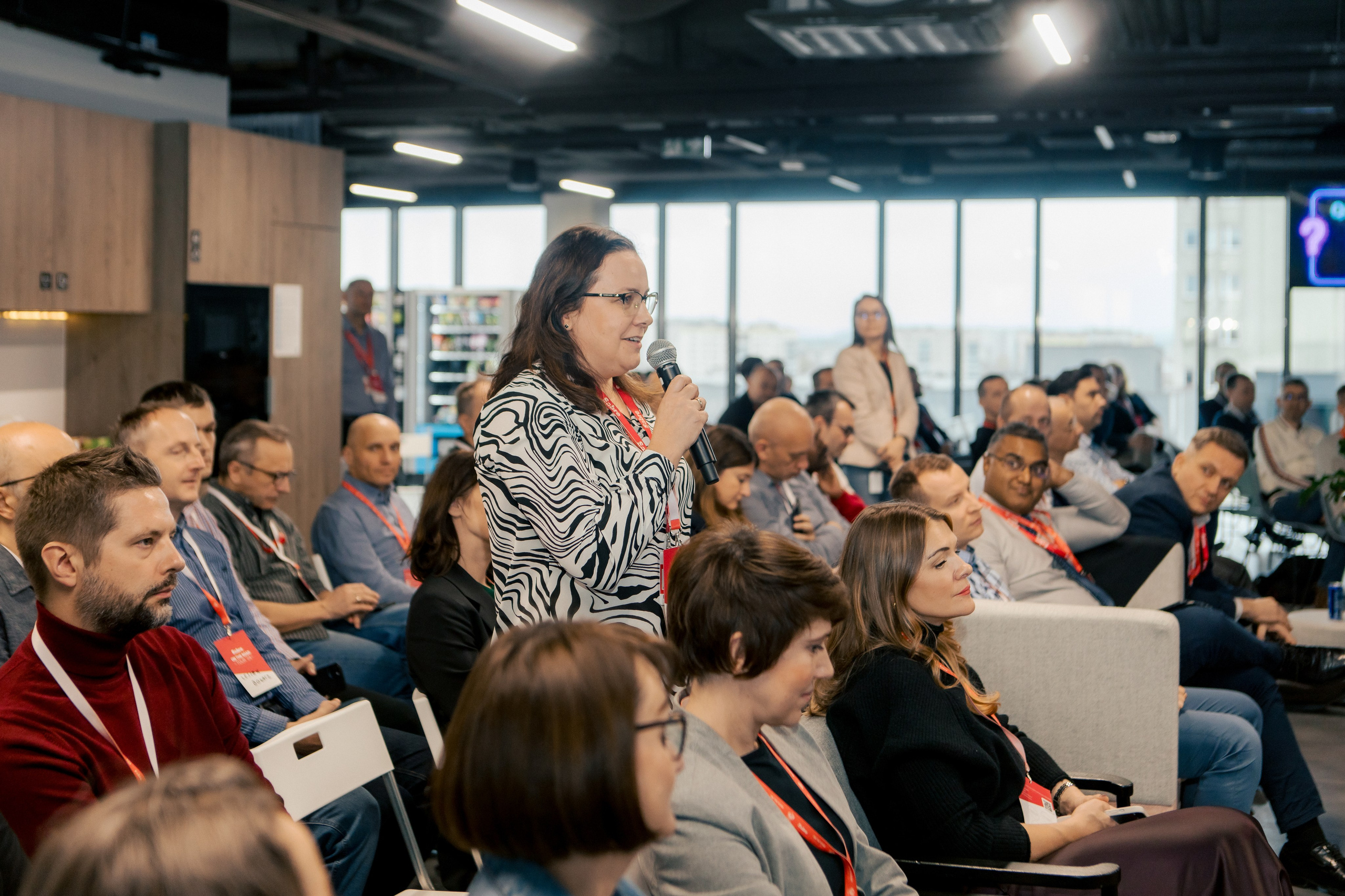 Korporacja Sabrę. Reportaż. Fotograf w Krakowie i Europie