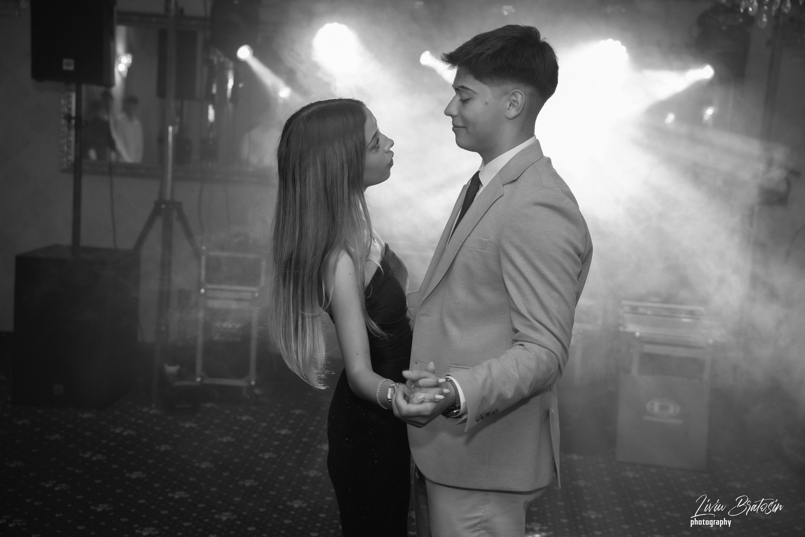 RĂZVAN. RRStudio — Fotograf evenimente