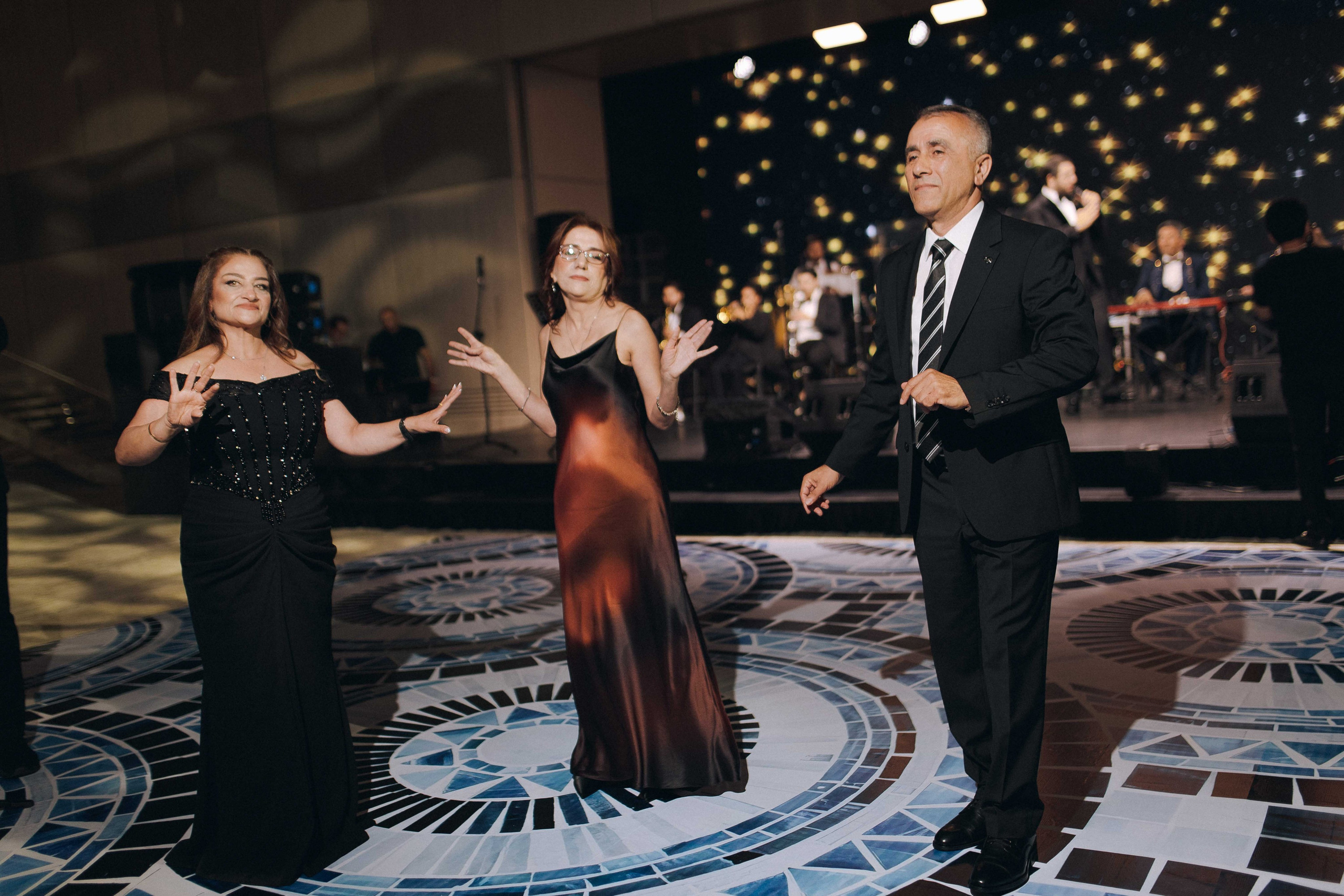 FARID&FARIDA. Wedding&Event photographer Ismail Rzayev in Baku