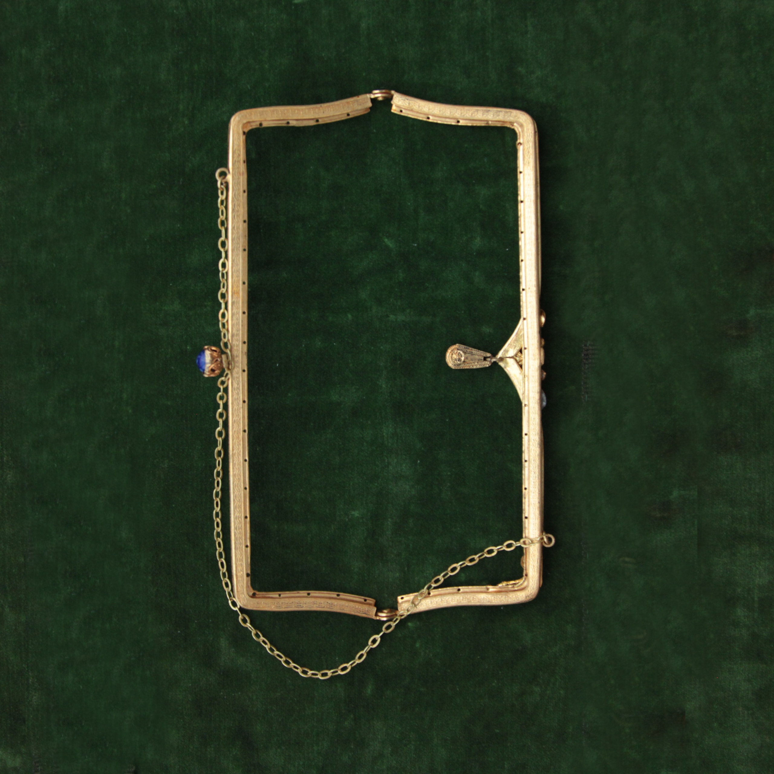 Theclaspartdeco. Современнные и актикварные украшения в Барселоне, Москве и Санкт-Петербурге