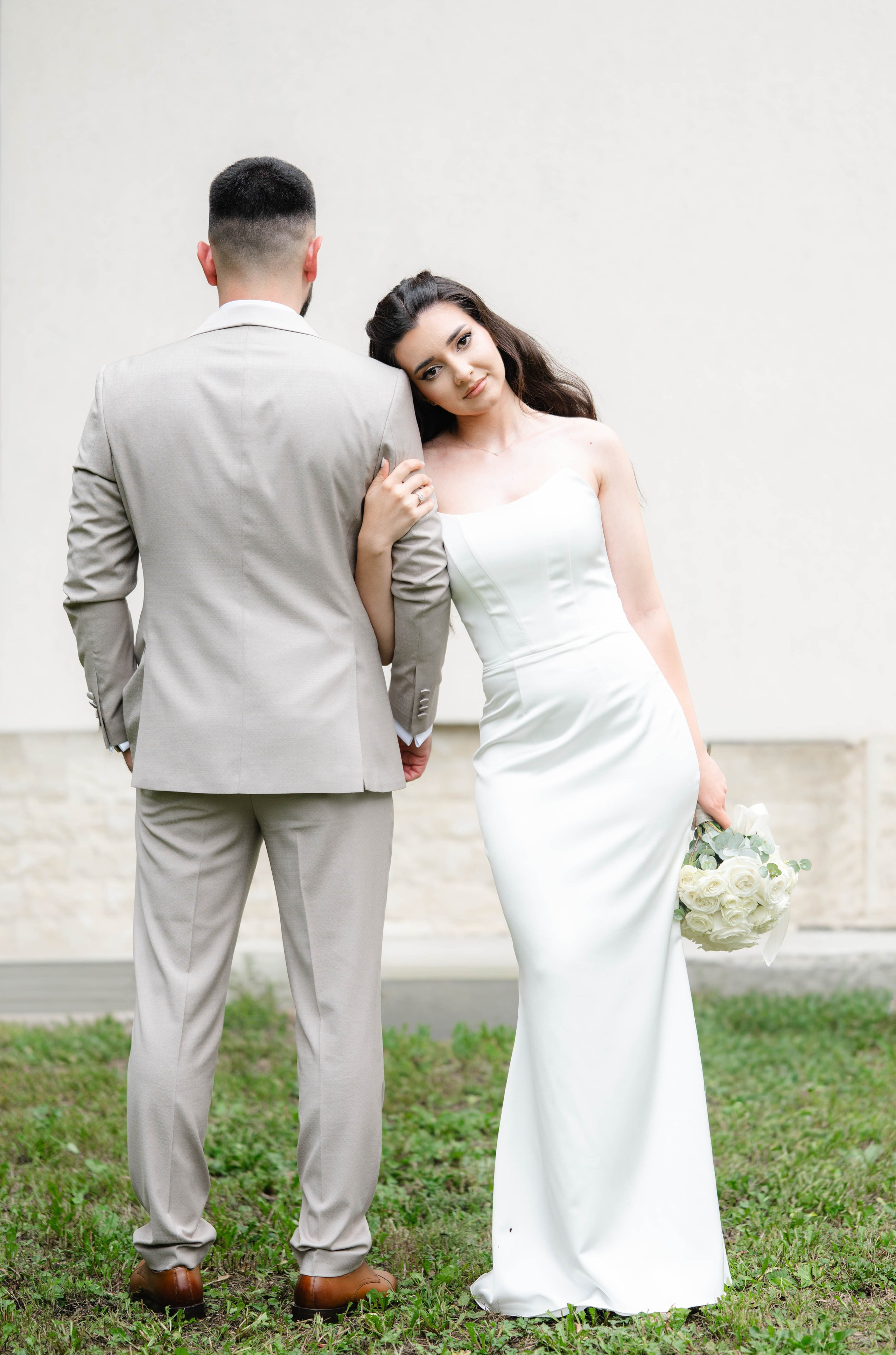 Bianca + Mihai. Alexandra Hanu Photographer