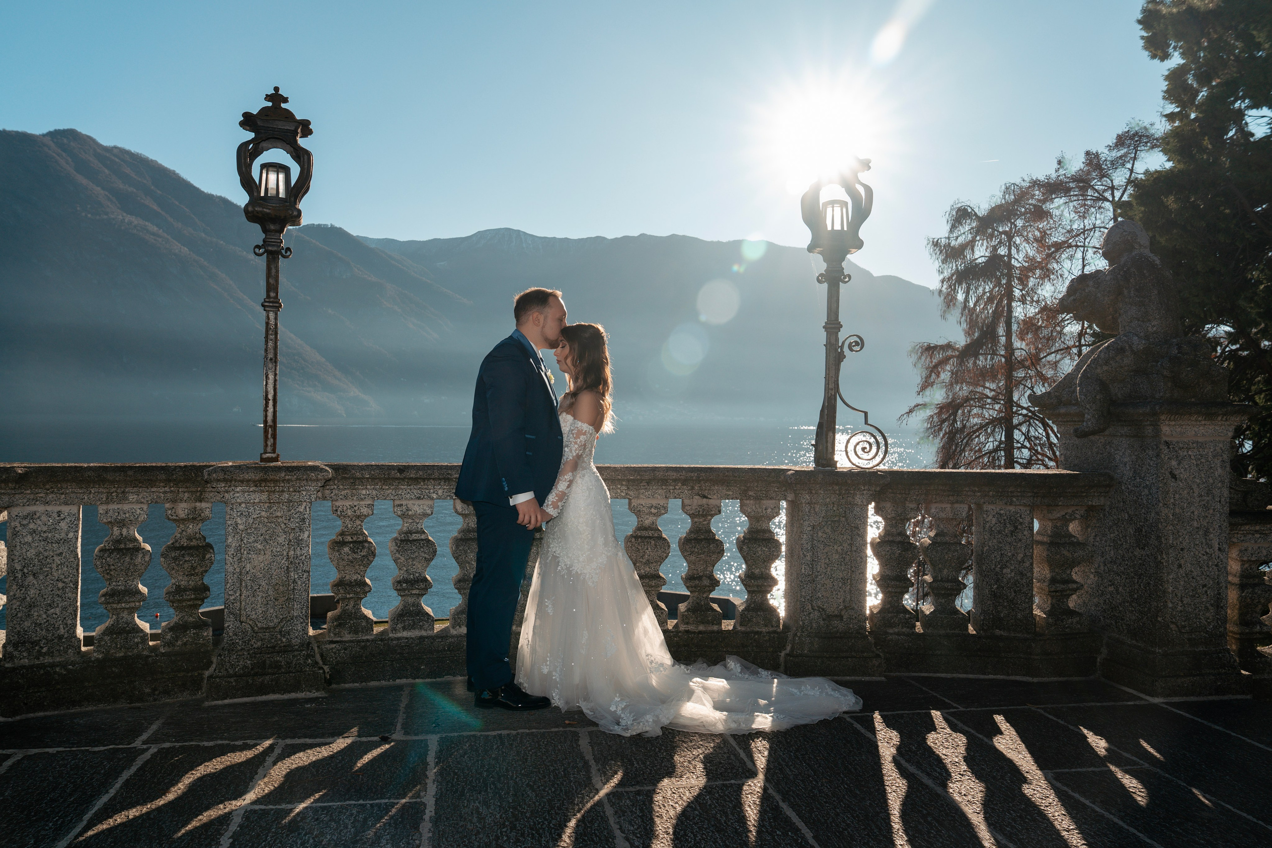 Olivelli Park Elopement on Lake Como. Fotografo matrimonio Lago di Como Ferrari Media Production