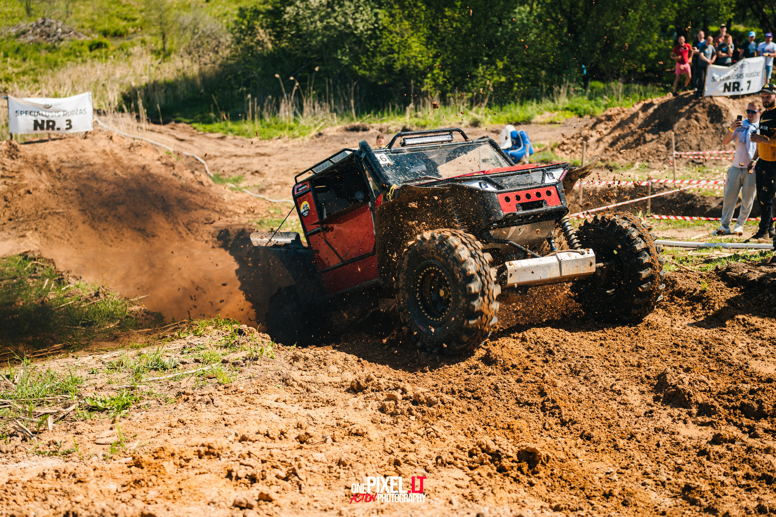 Greičio rato taurė. OnePIXEL