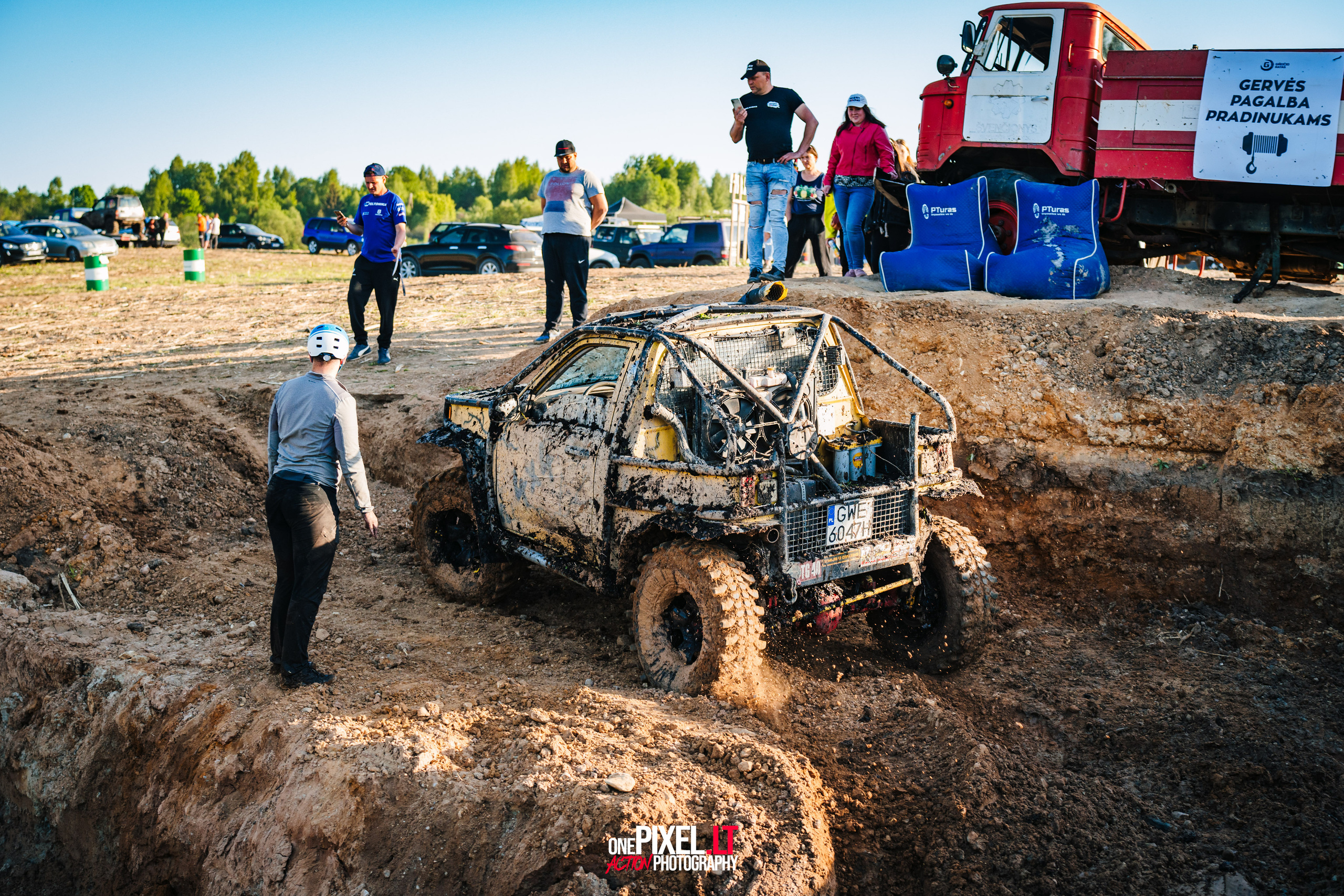 Greičio rato taurė. OnePIXEL