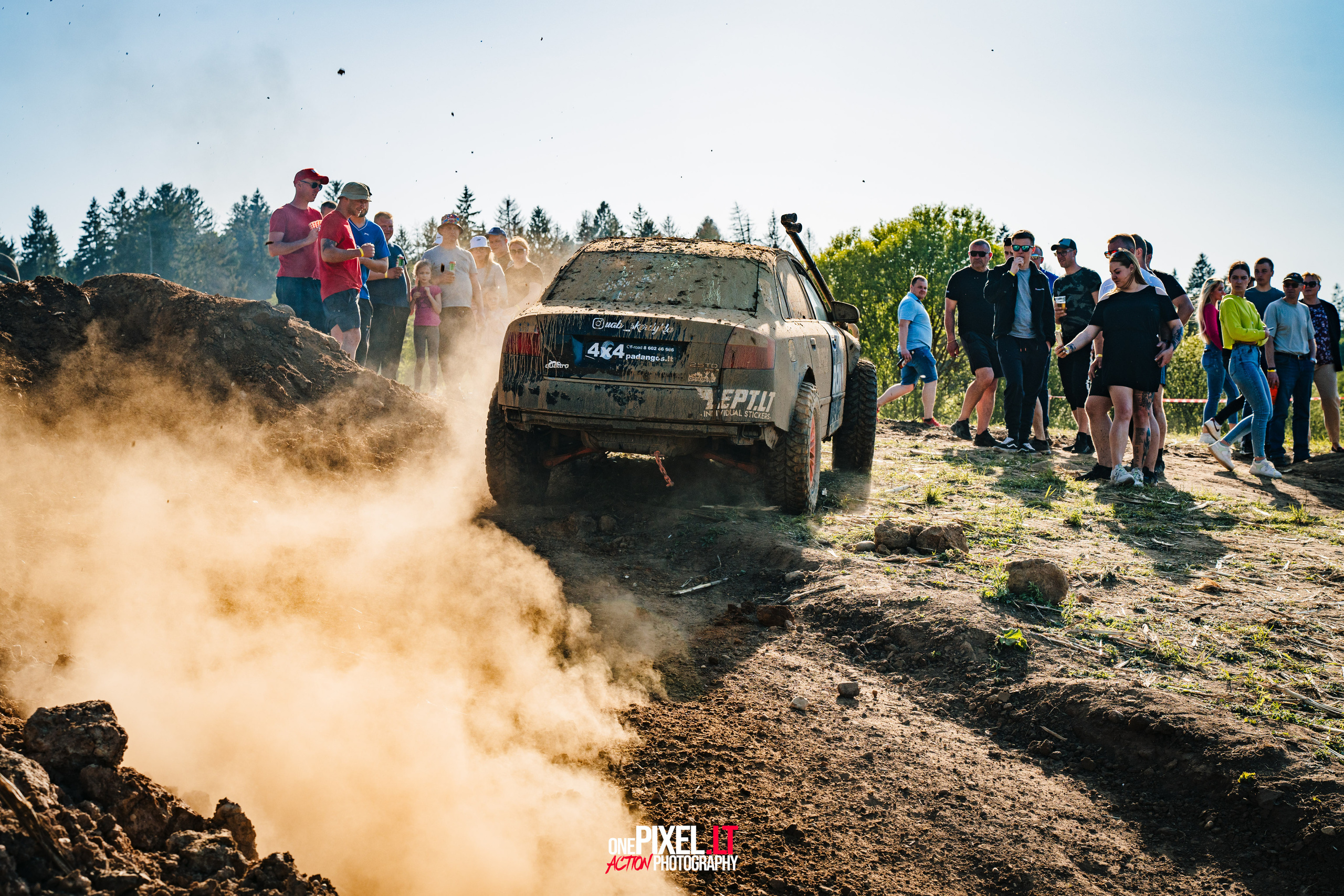 Greičio rato taurė. OnePIXEL