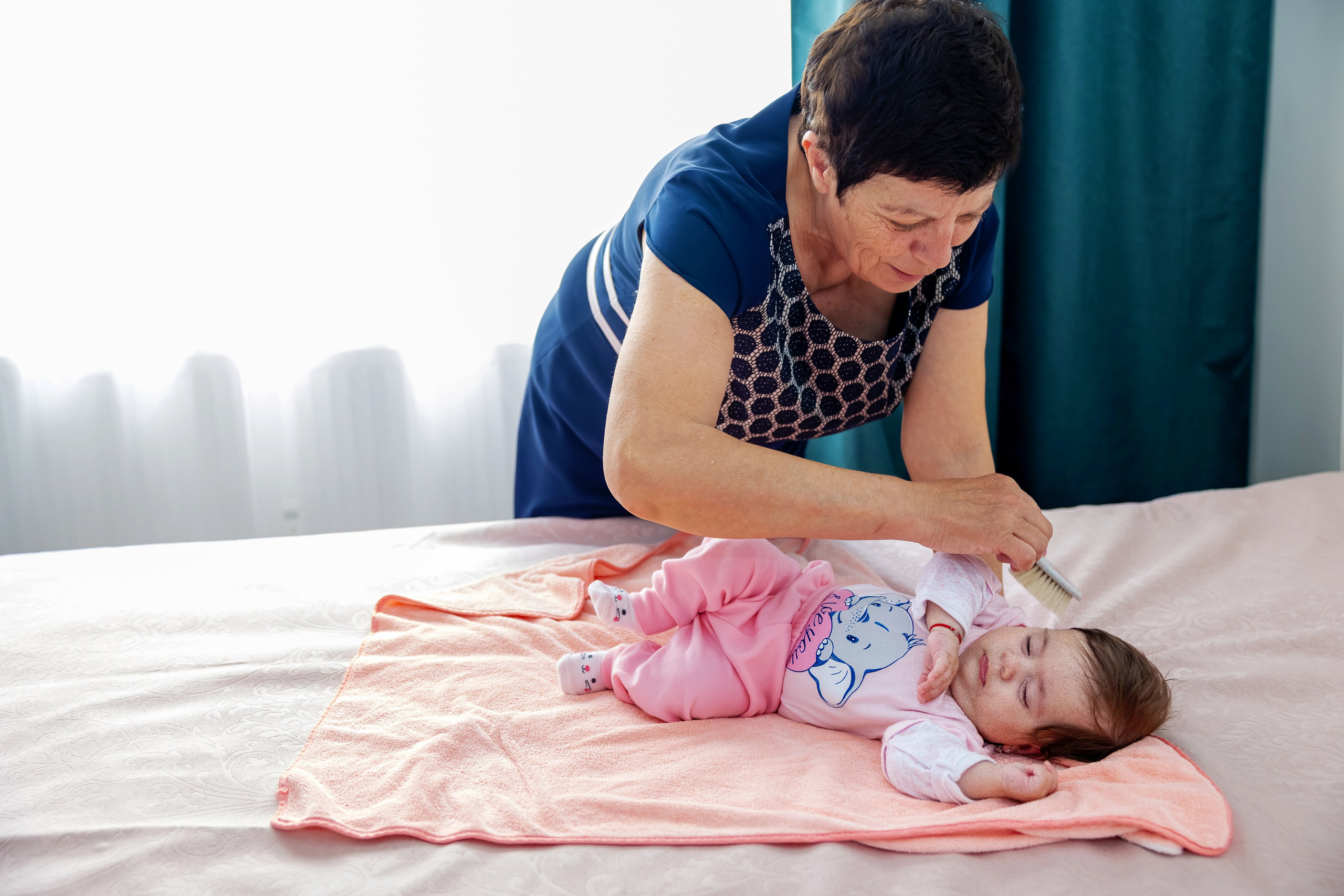 Iris Stefania. Moments By Gub