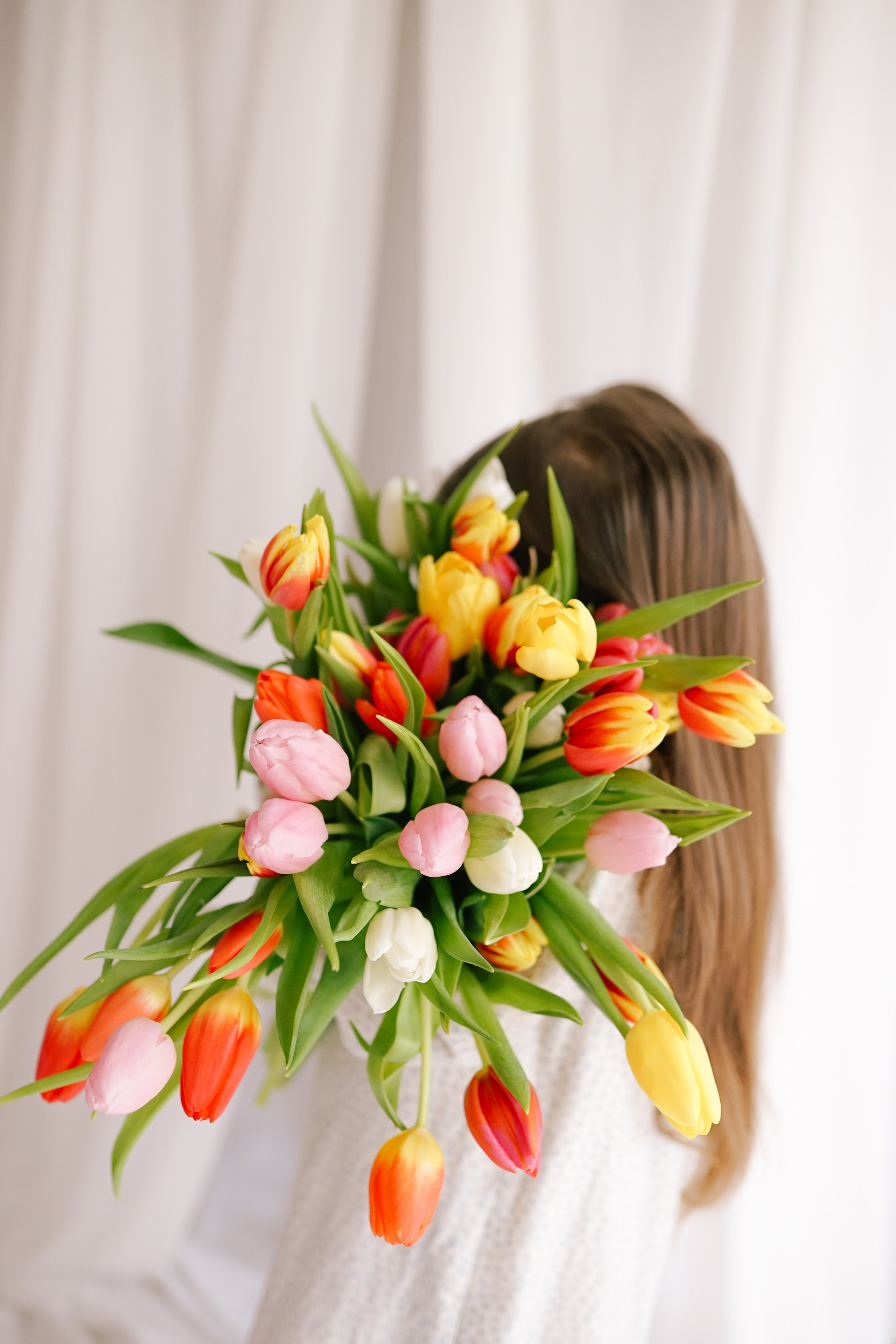 Madalina Beda- Artist vizual, fotograf, doula la nastere, consultant babywearing Brasov si in toata tara