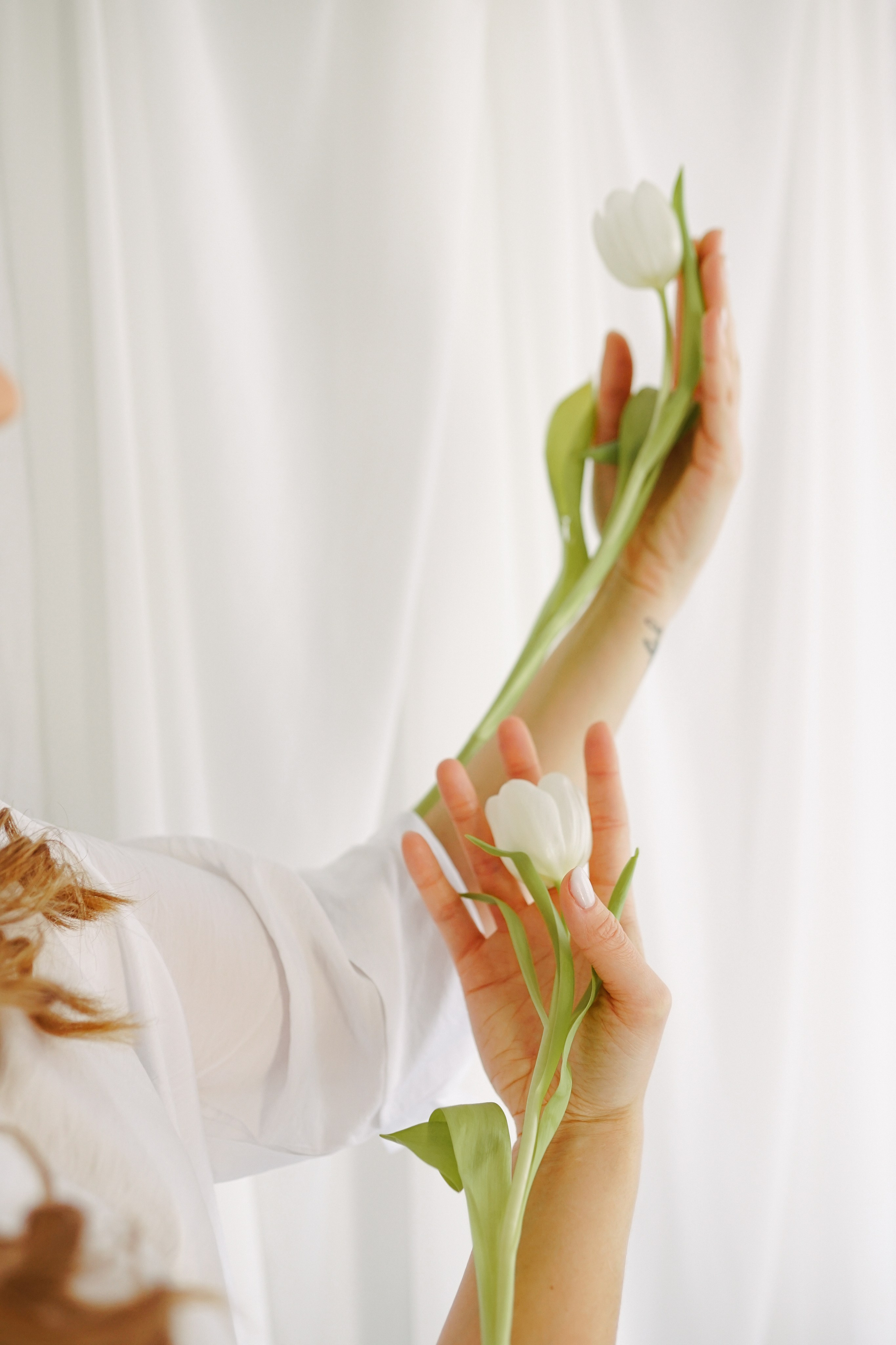 Ședințe Foto Primăvara Colorată Brașov | Mădălina Beda. Madalina Beda- Artist vizual, fotograf, doula la nastere, consultant babywearing Brasov si in toata tara