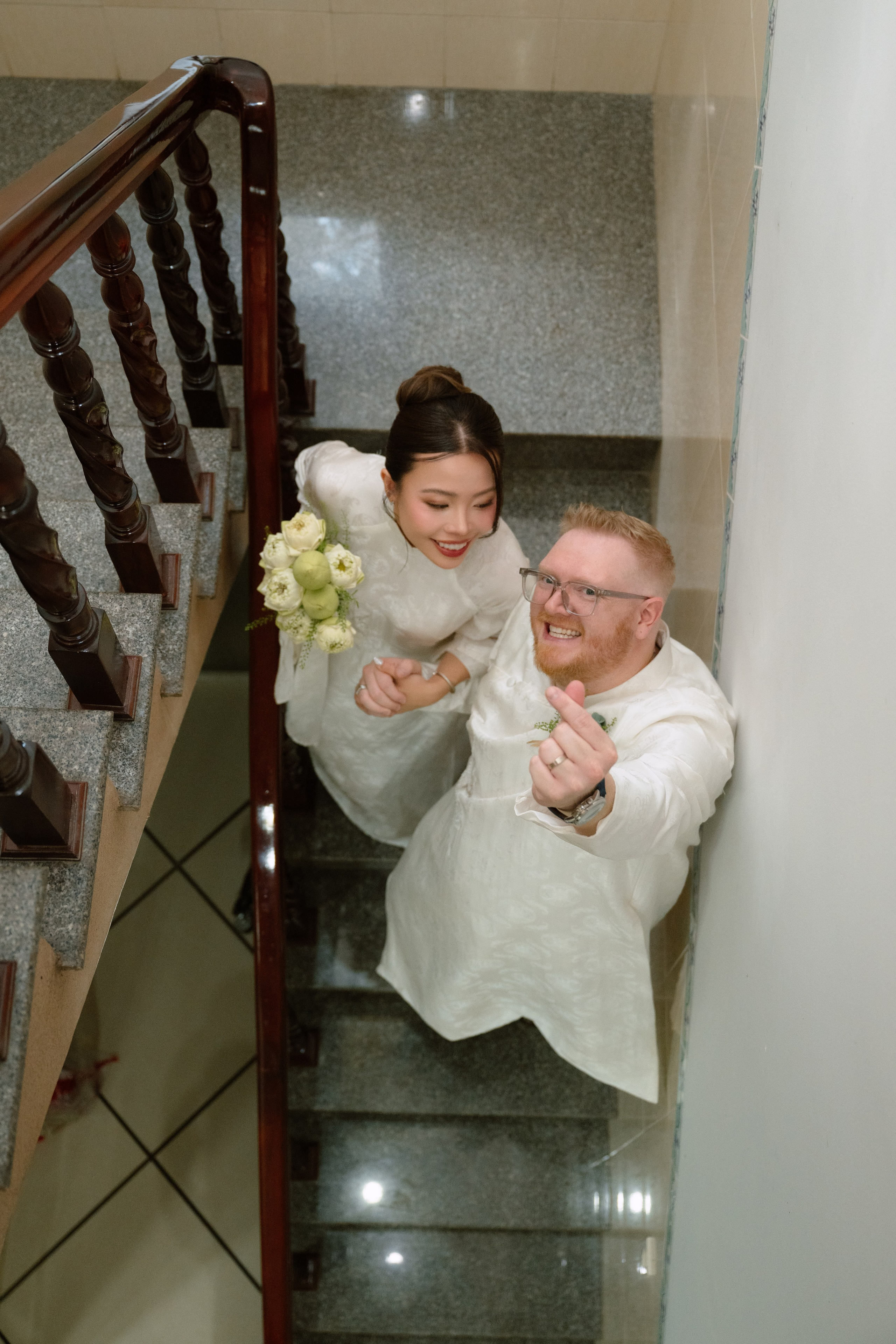 Uyên & Lee. Cam Images