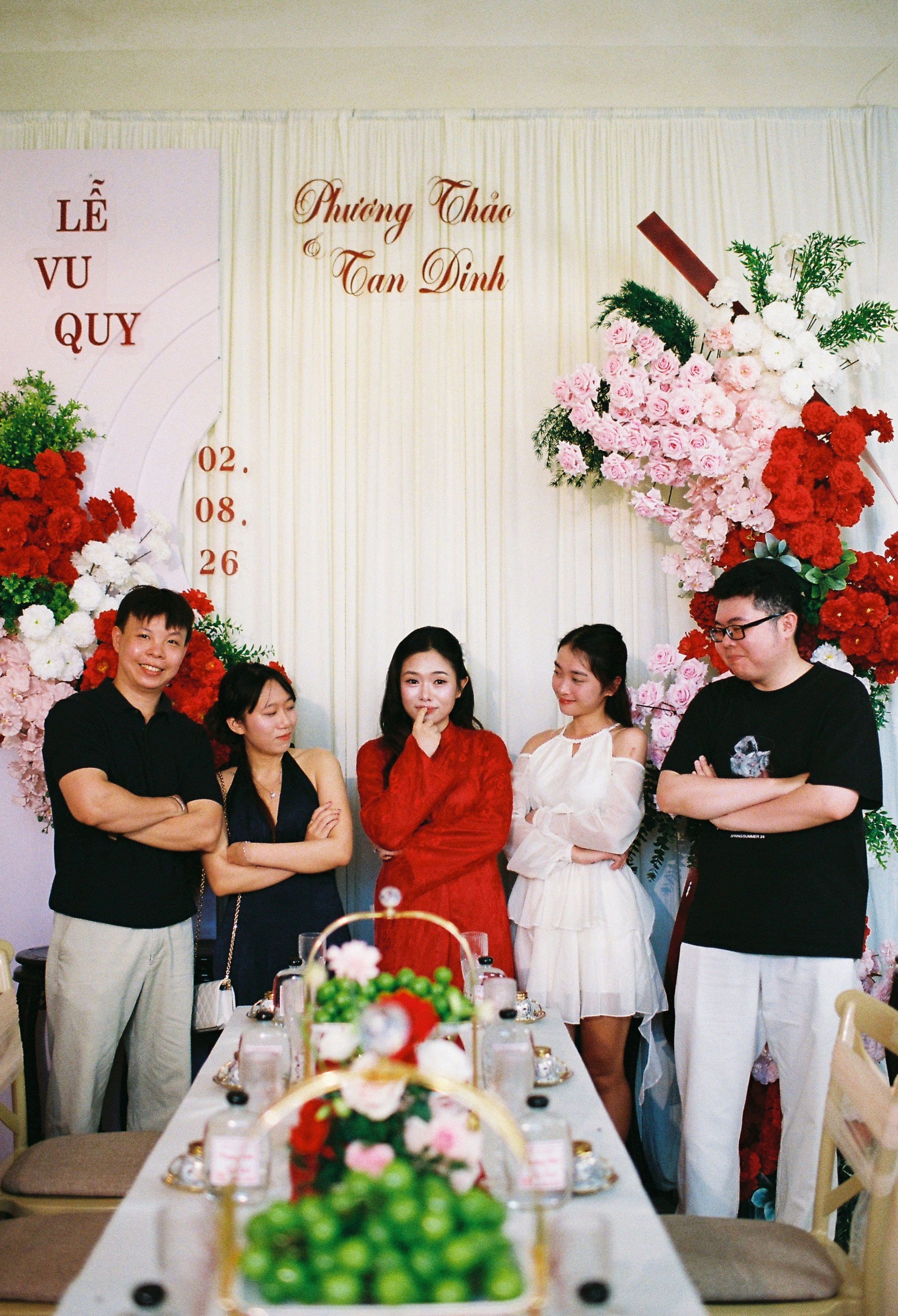 Tân & Thảo. Cam Images