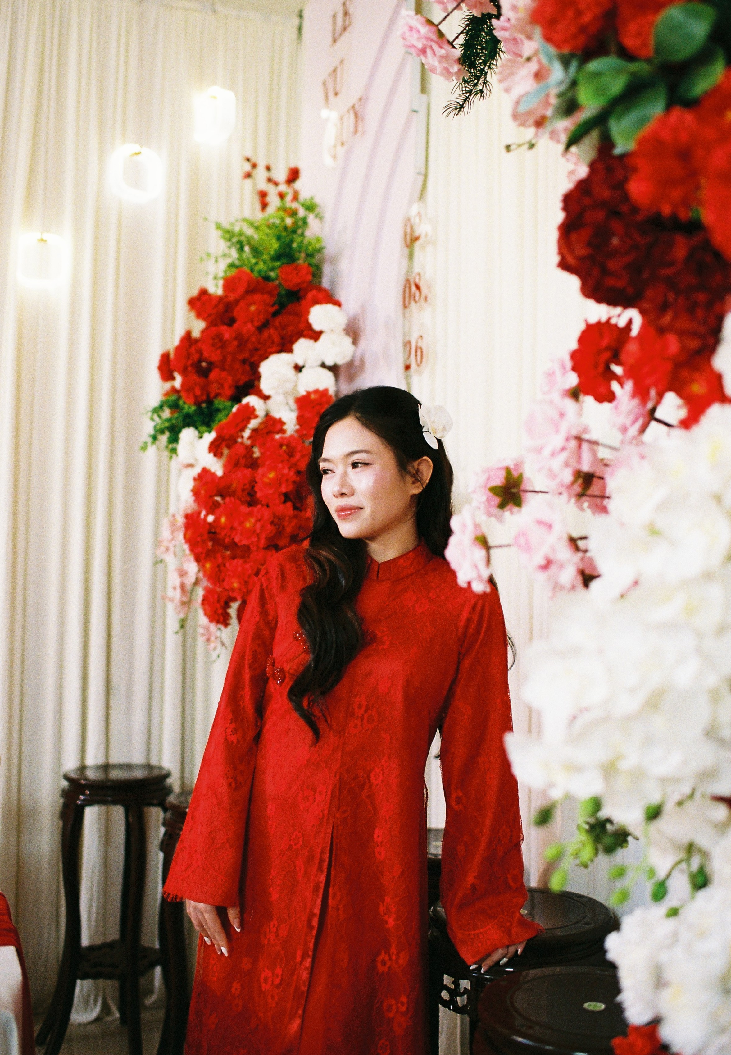 Tân & Thảo. Cam Images