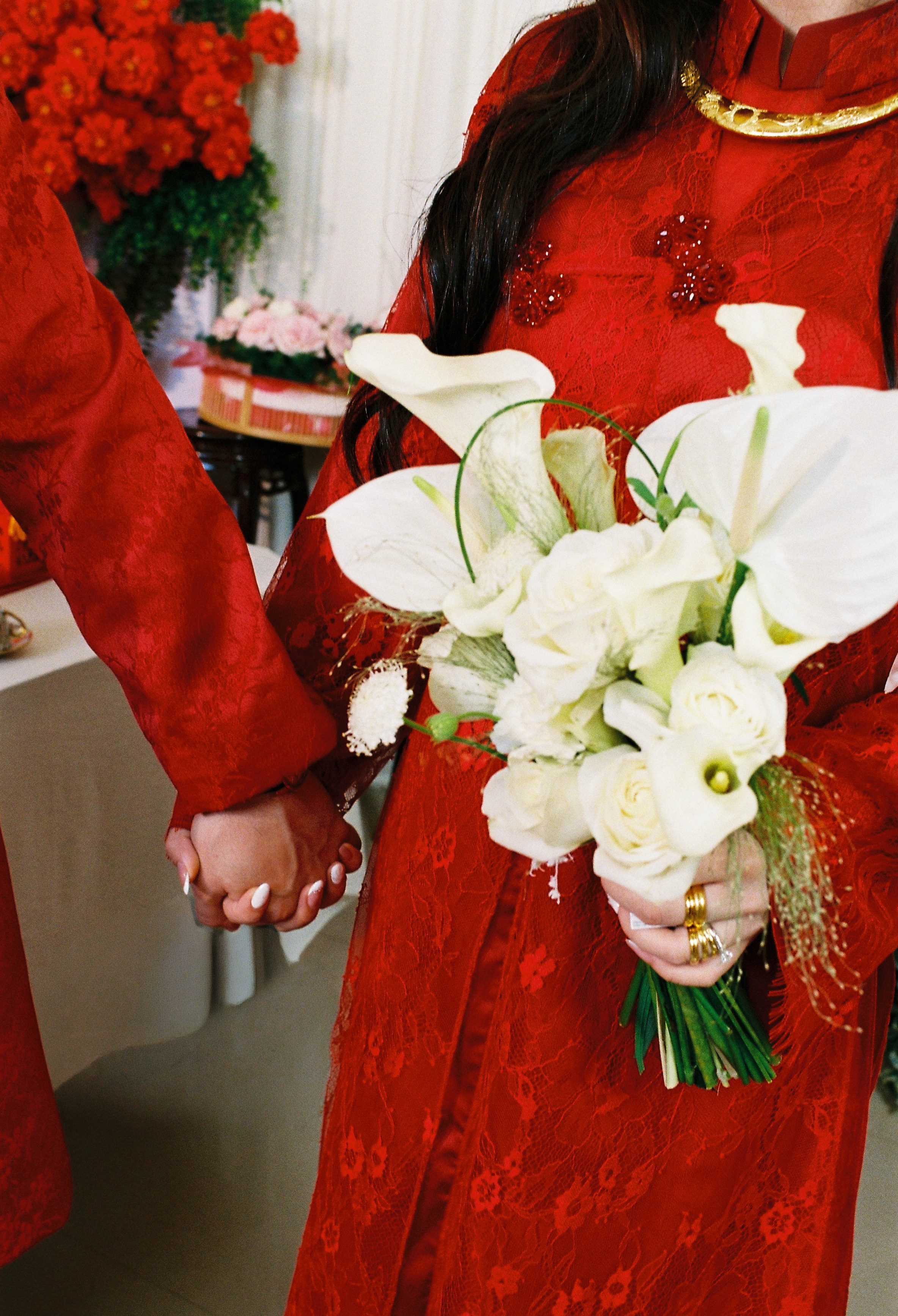 Tân & Thảo. Cam Images