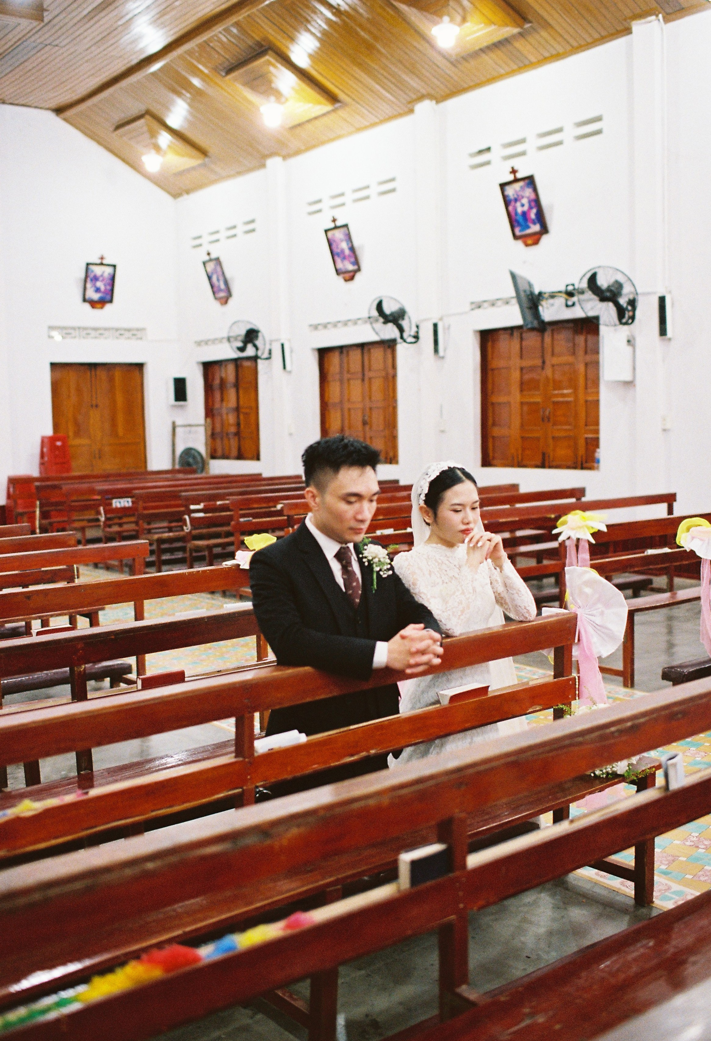 Tan & Thao. Cam Images