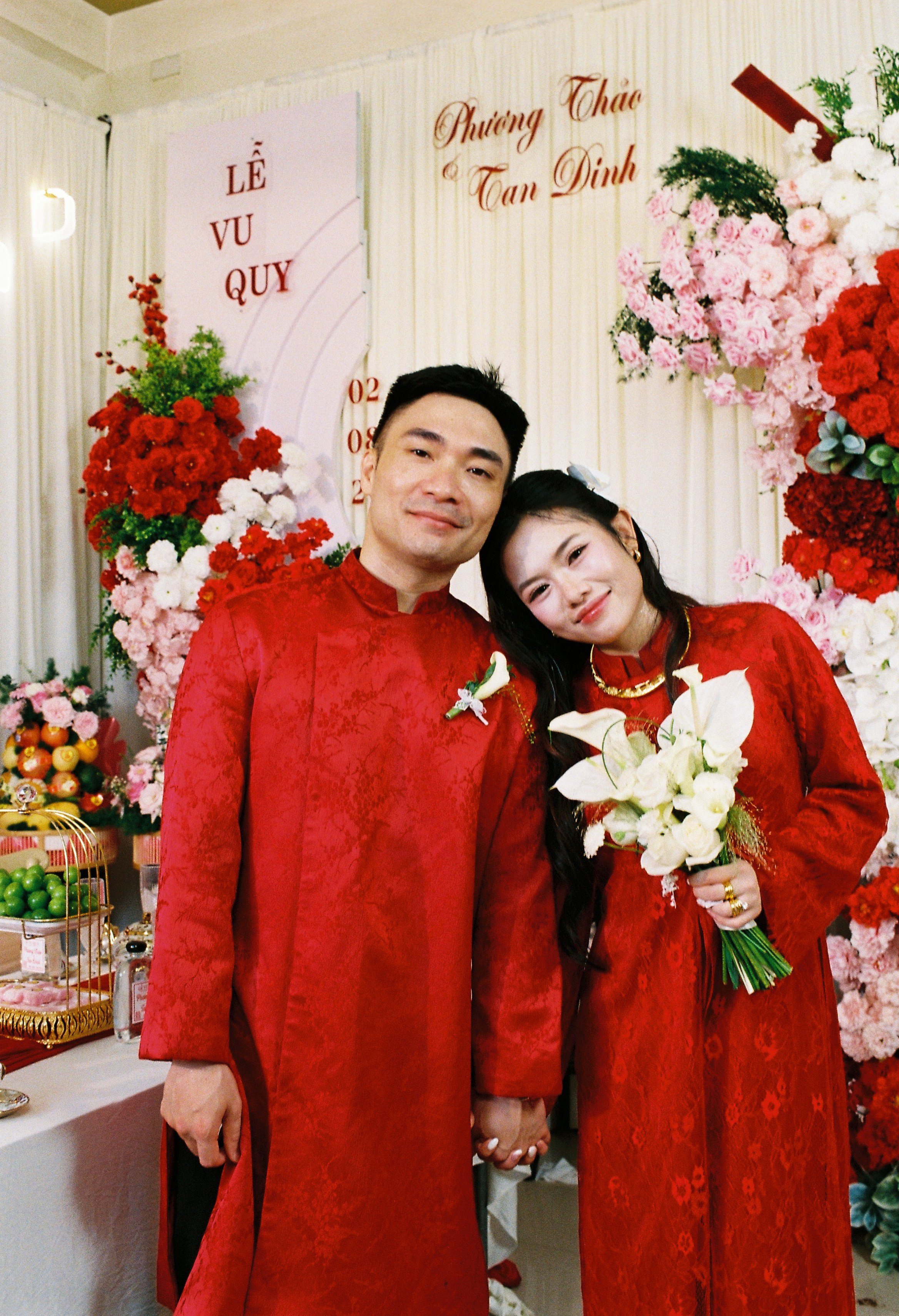Tân & Thảo. Cam Images