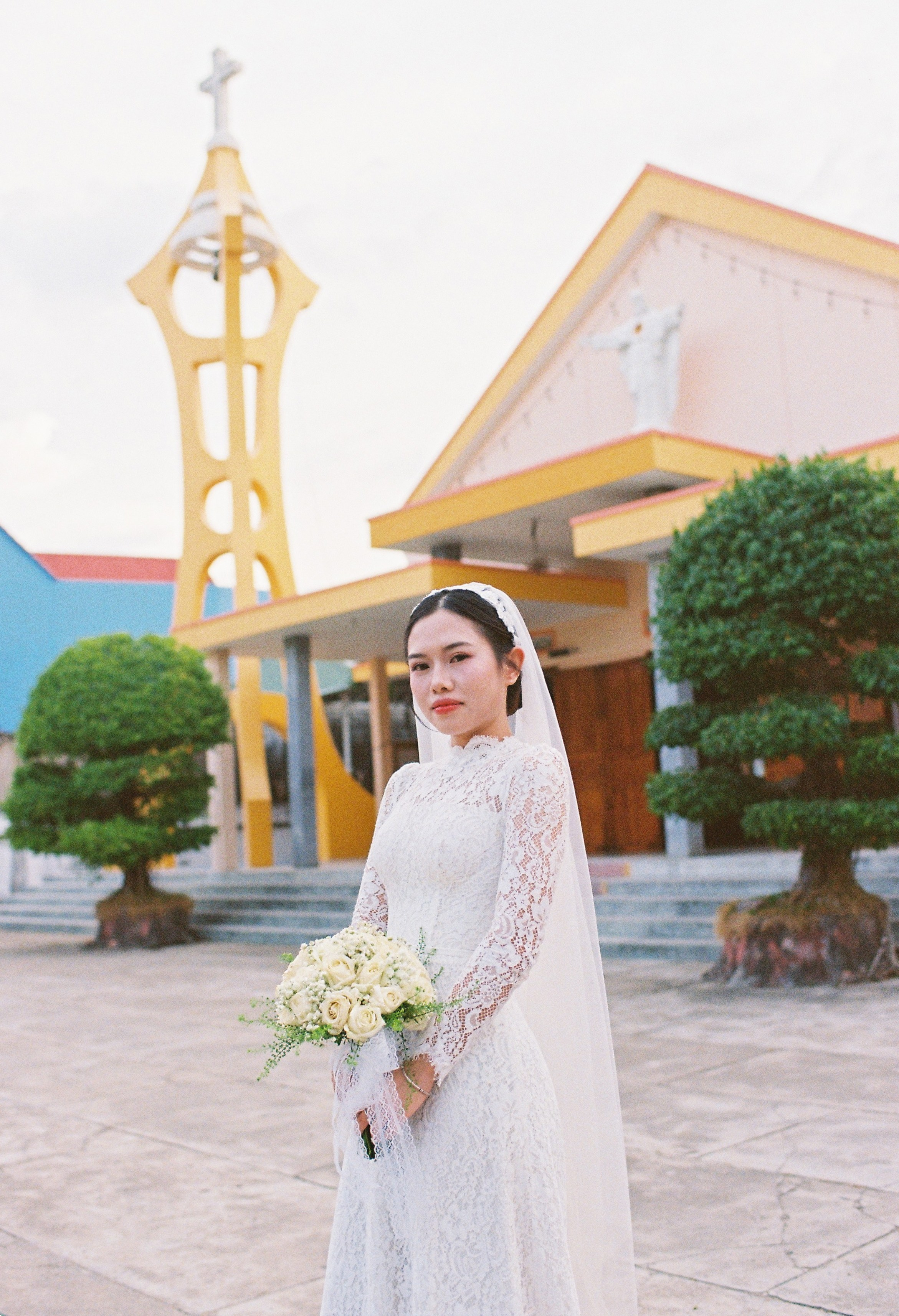 Tan & Thao. Cam Images
