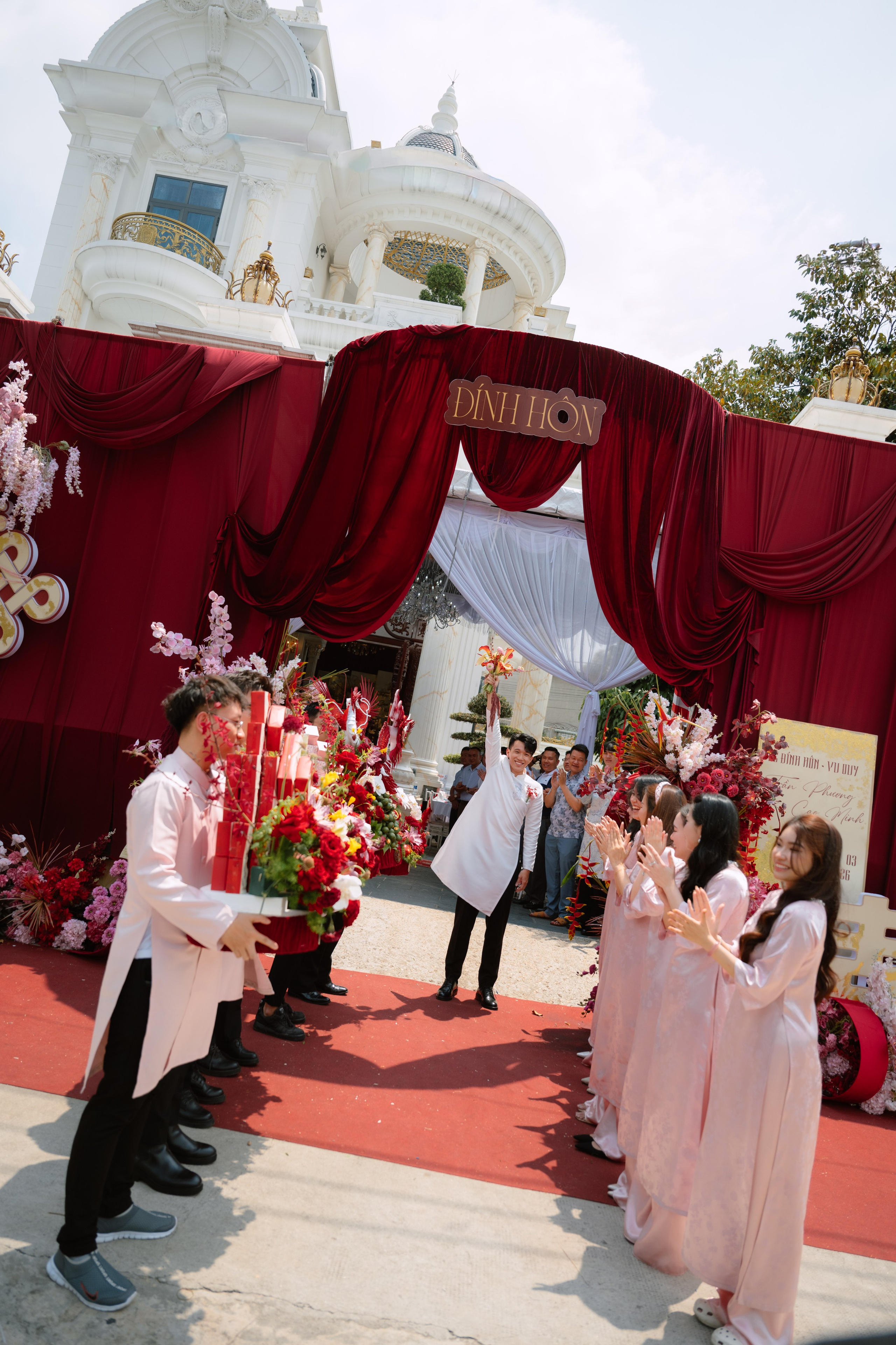 Phương & Minh. Cam Images