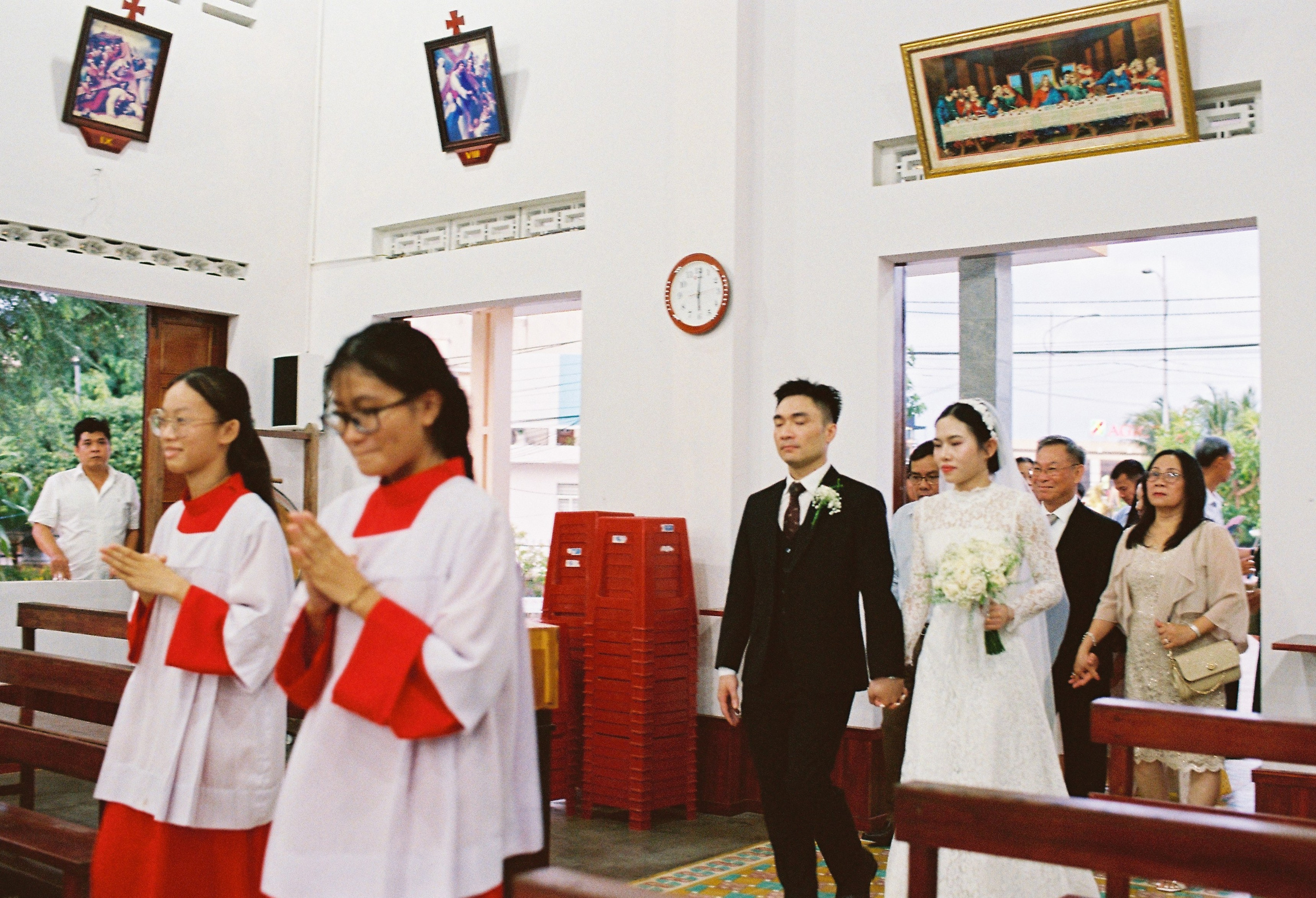 Tan & Thao. Cam Images