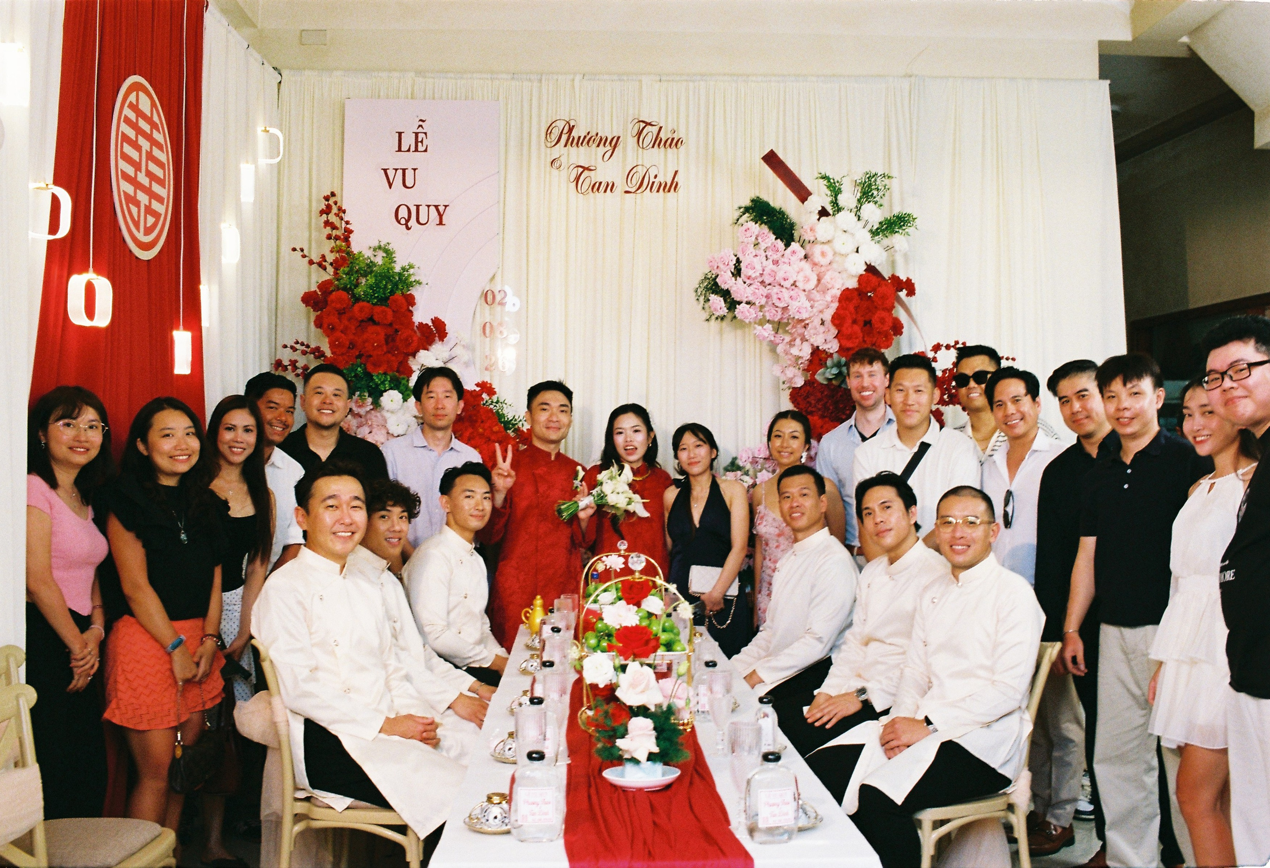 Tân & Thảo. Cam Images
