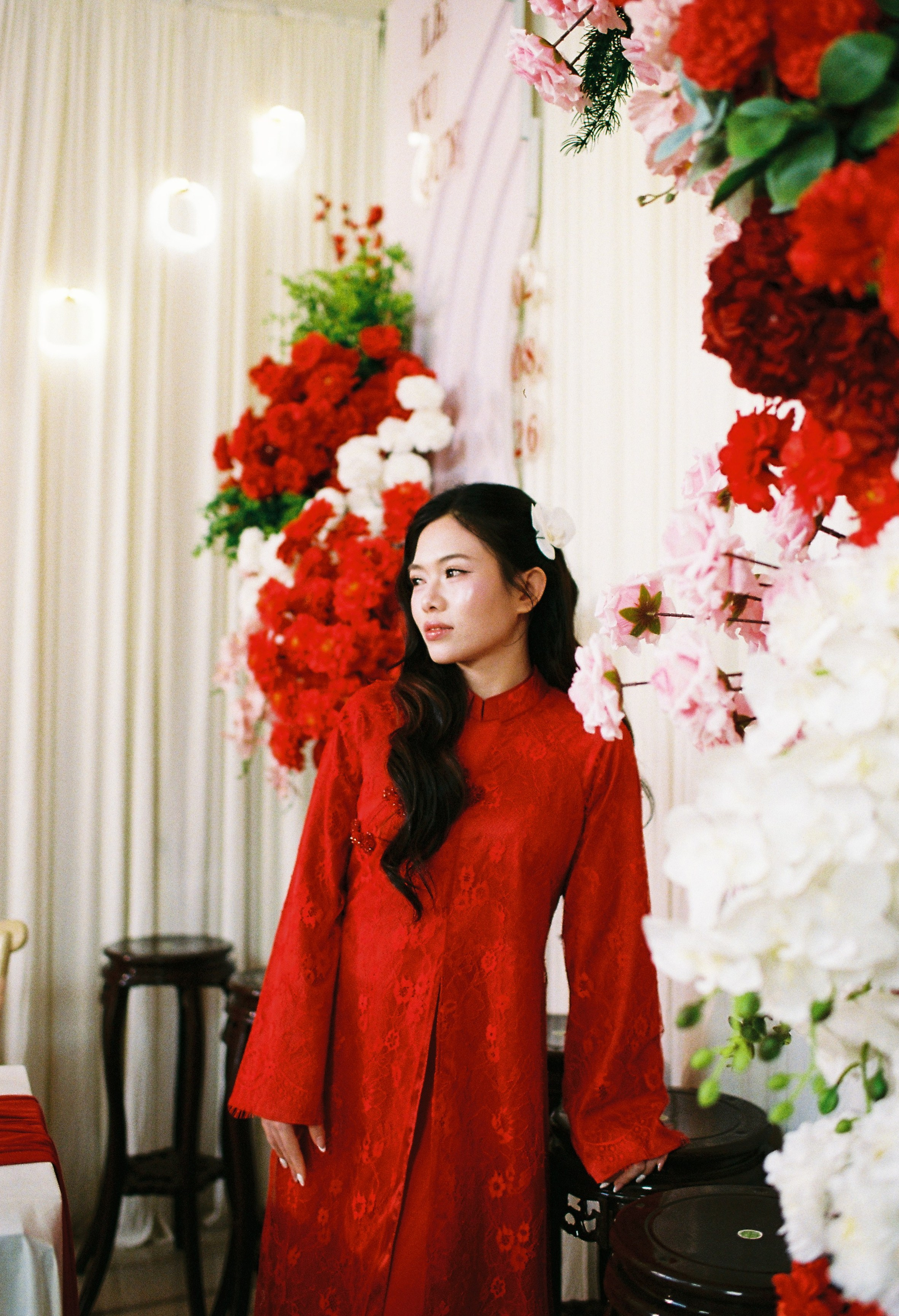 Tân & Thảo. Cam Images